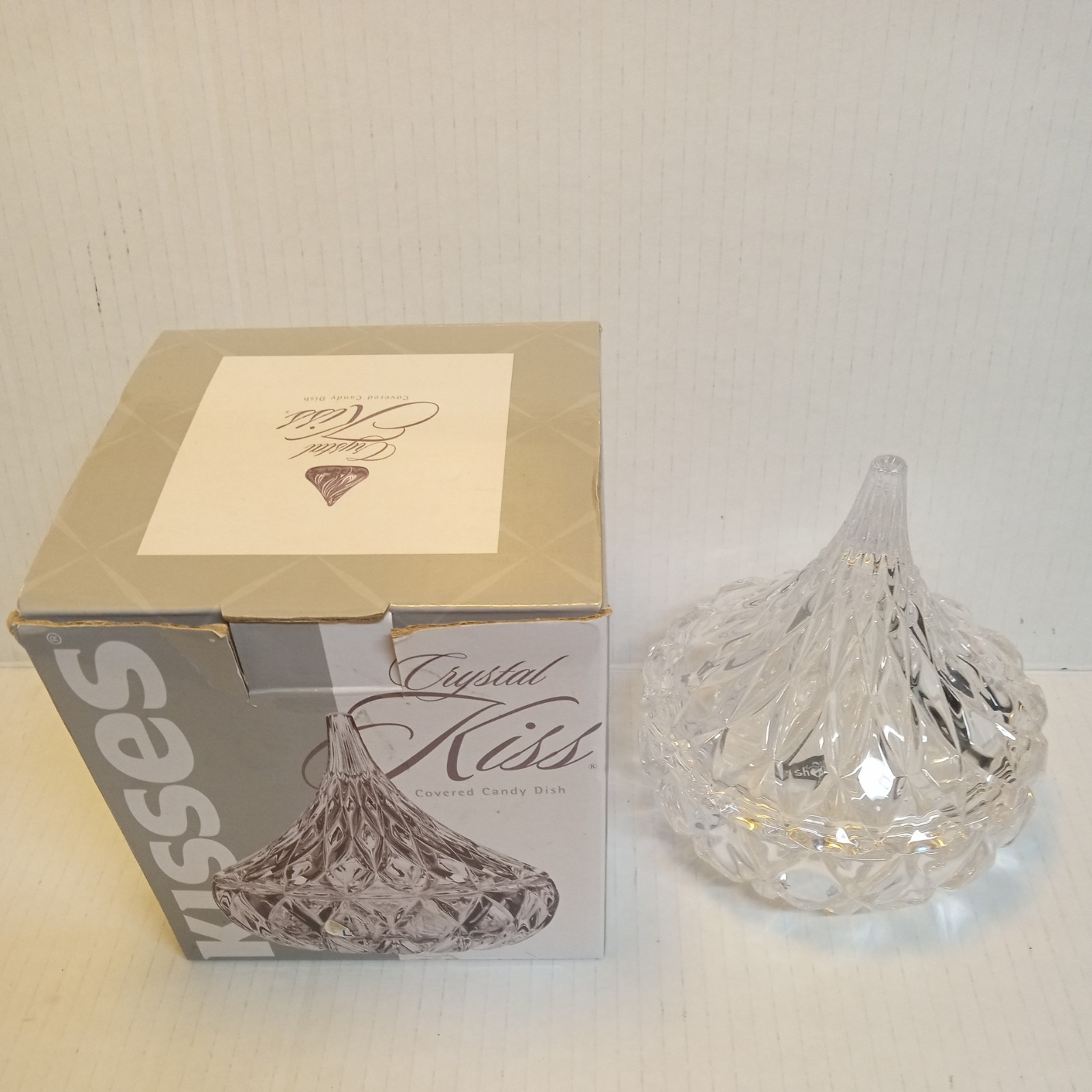 Hershey’s Kisses Crystal Candy Dish Shannon Crystal Designs by Godinger 6″ tall