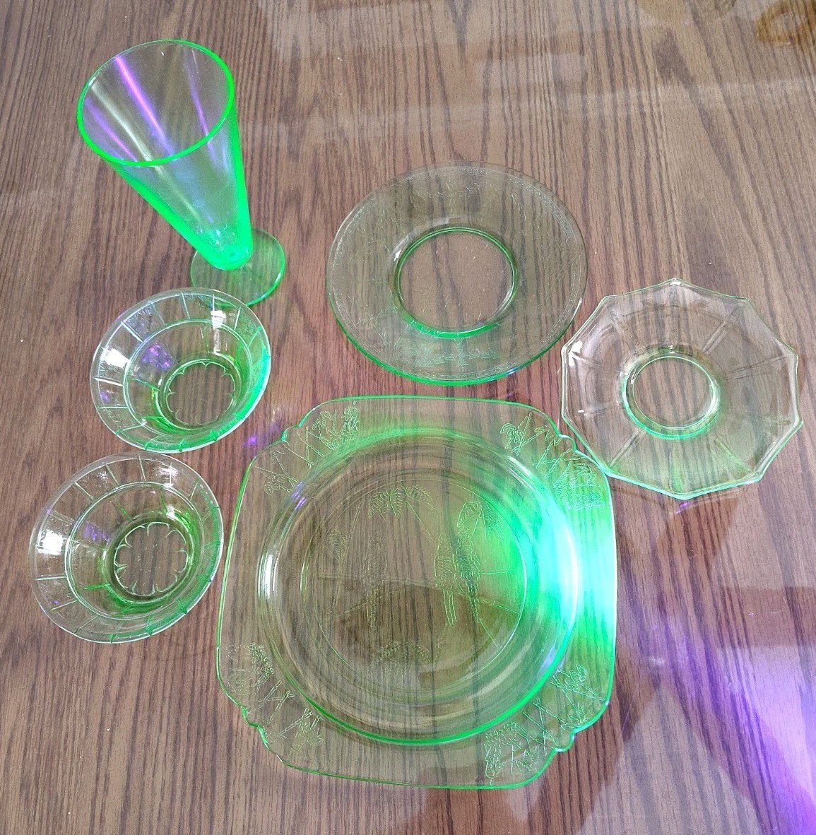 Depression Uranium Mixed Piece Glass Lot, 6 Pieces, UV Glow, VINTAGE