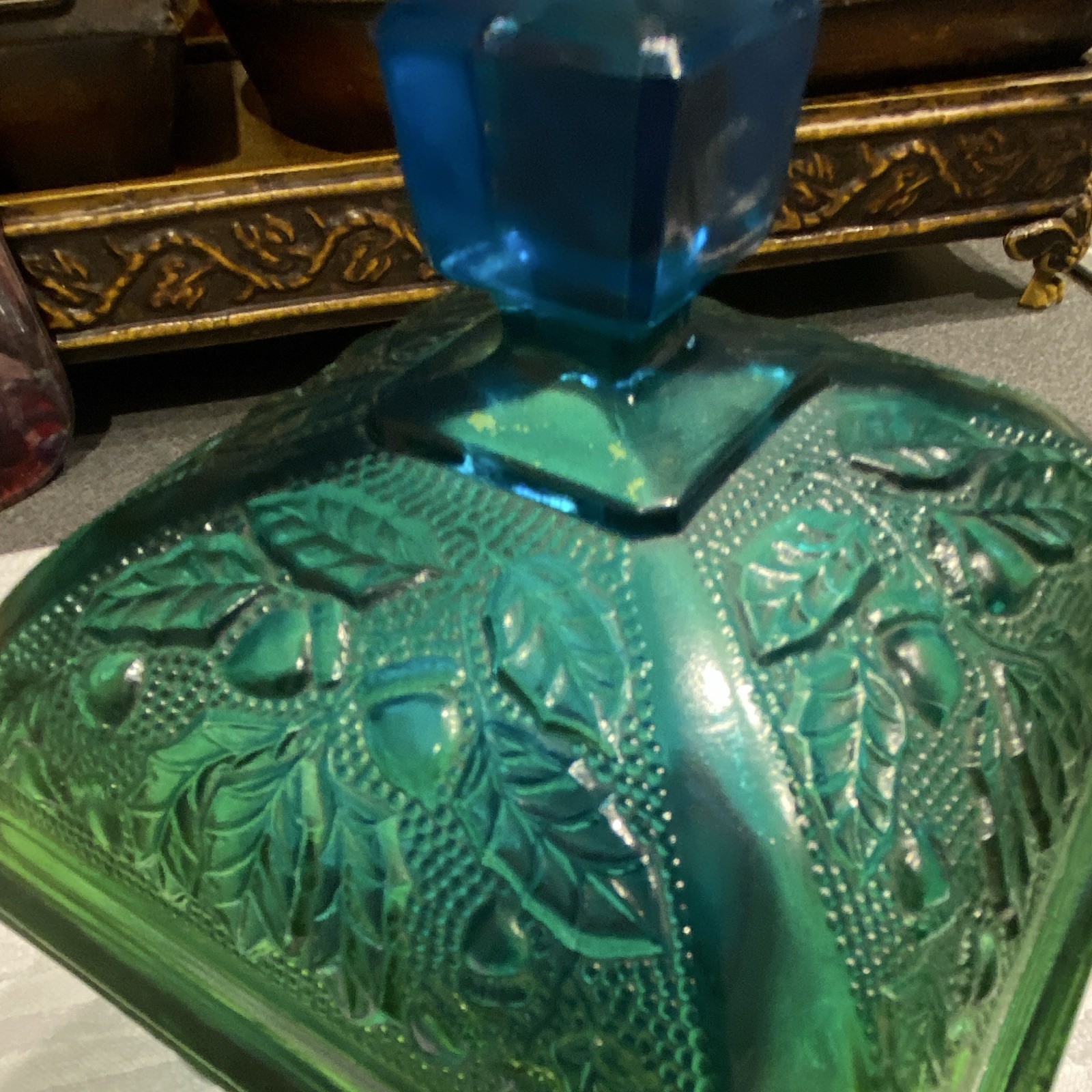 Vintage Jeannette Green Blue Ombré Acorn & Leaf Glass Lidded Candy Dish