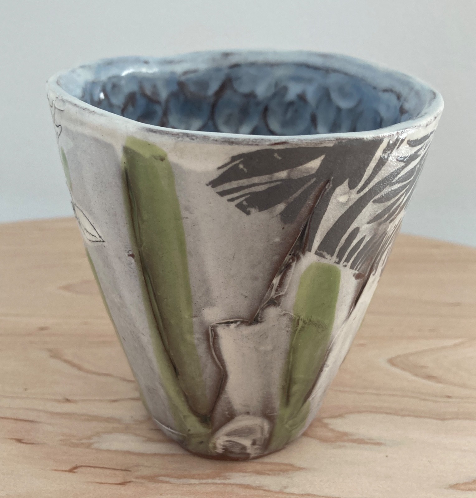 Mug Lynne Hobaica Stoneware Pottery CUP Deer and patterns