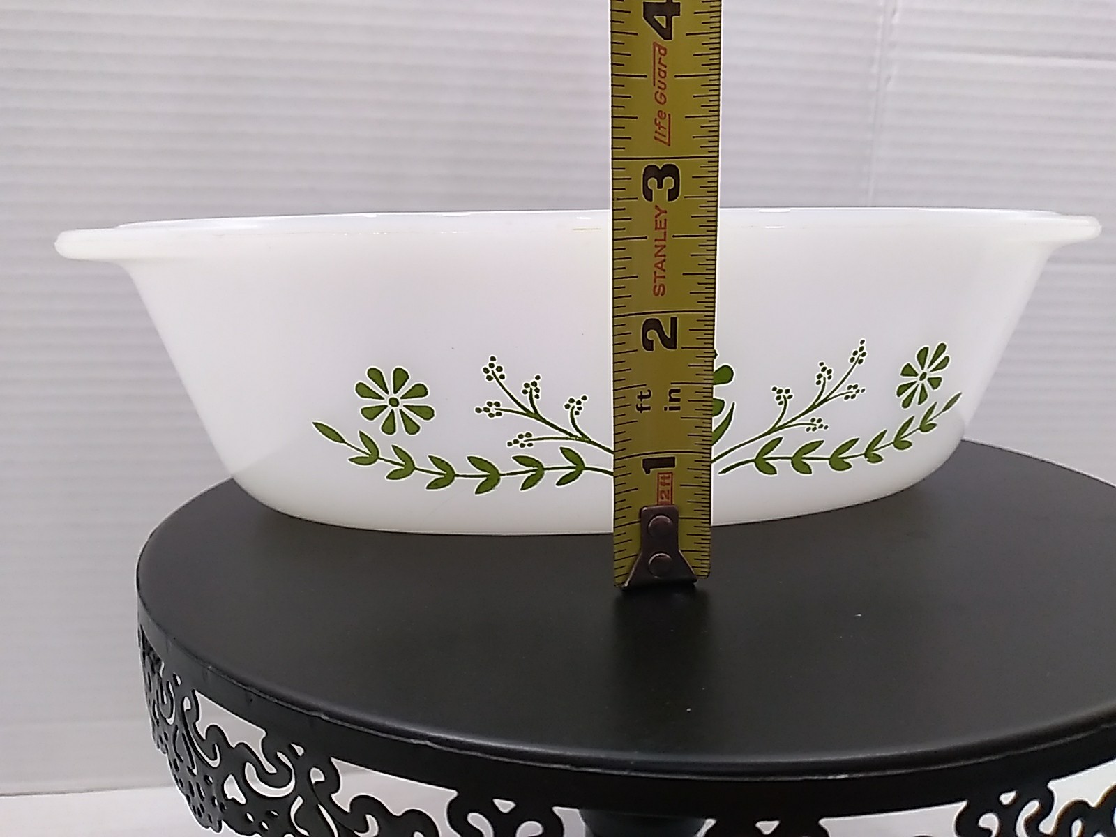 VTG Glasbake 1 Quart Serving Dish White With Green Flowers Made In USA J235