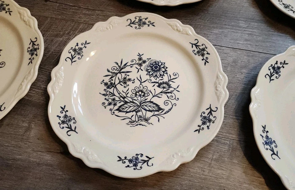 Set Of 4 Homer Laughlin Imperial Blue Dresden Dinner Plates 10.25″ Vintage