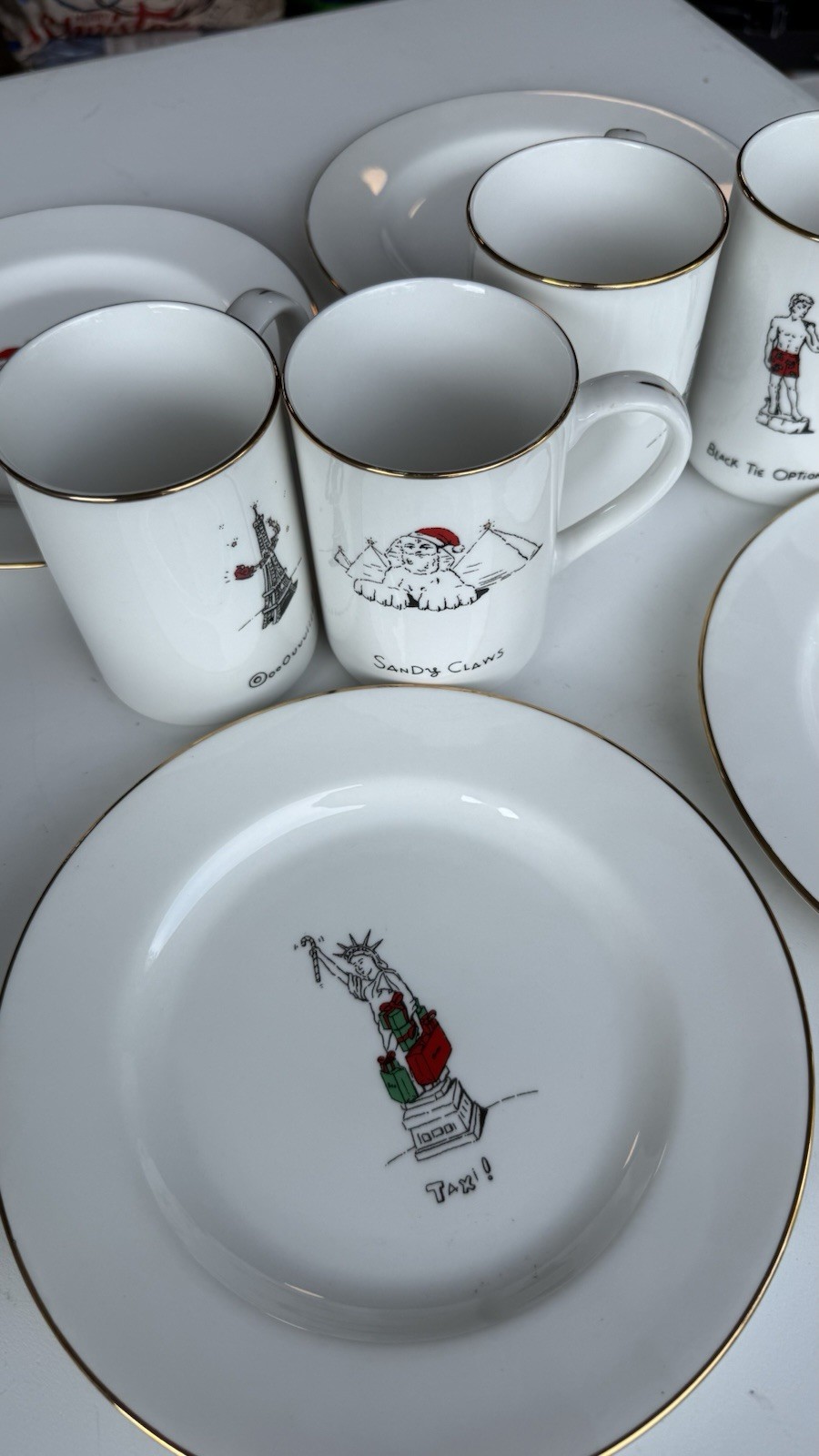 Ceramic White & Gold Humorous Christmas Dinner Set, 4 Plates & 4 Cups