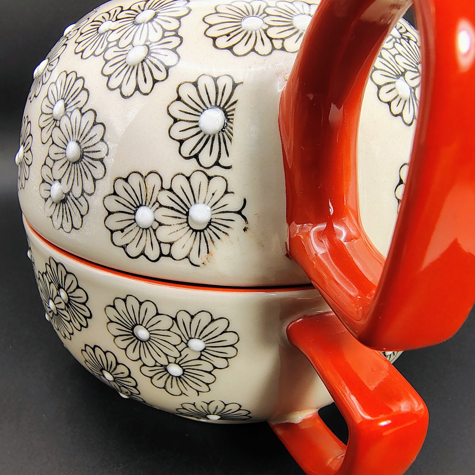 Yokohama Studio Hand Painted Embossed Ceramic Teapot & Cup Mug Duo Set