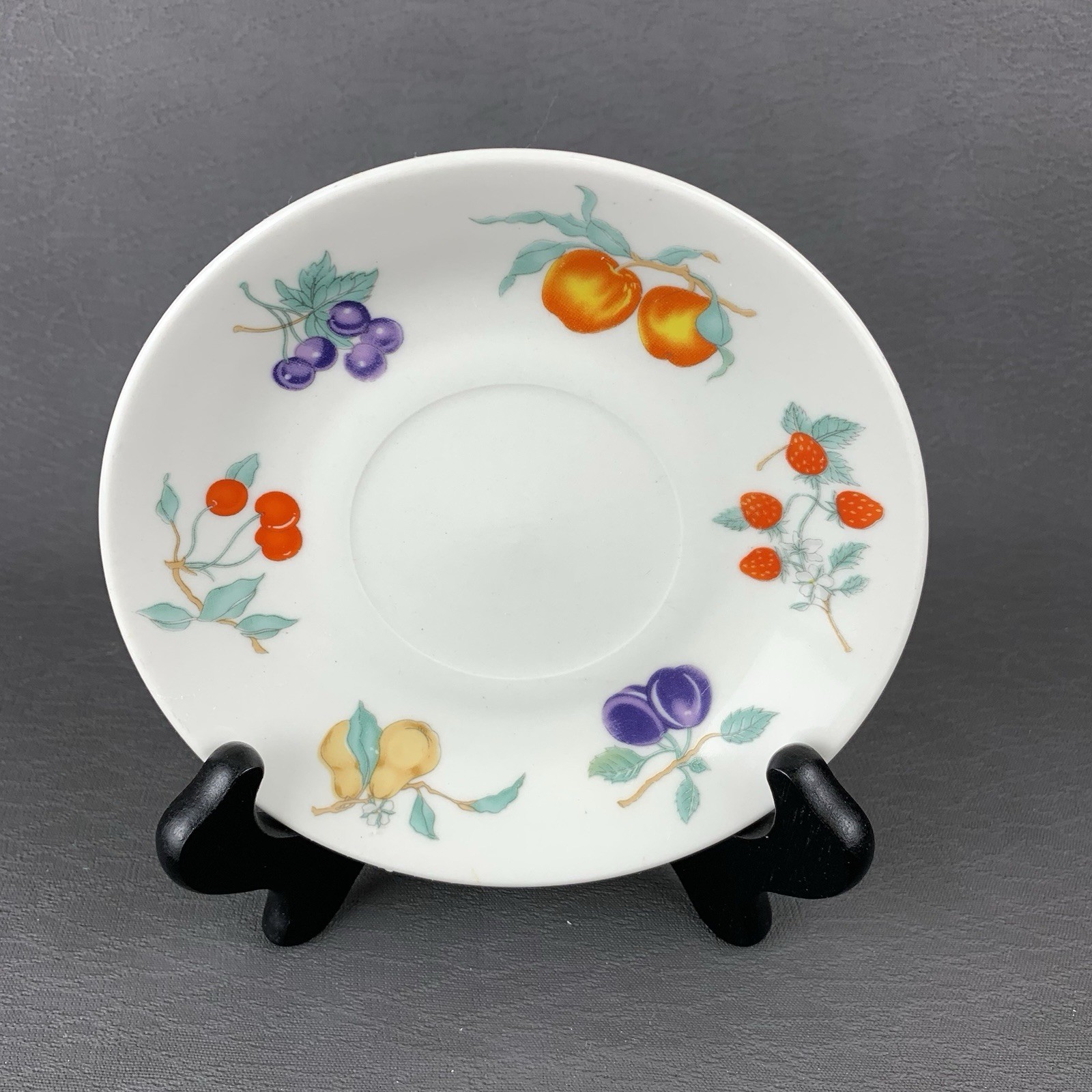 2 Tabletops Unlimited Dulcie Saucers w Colorful Fruit and Leaves Replacements