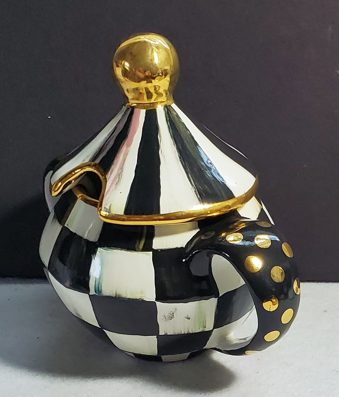 Mackenzie Childs Courtly Check ceramic sugar bowl & lid USA 8 oz. 5.5″ H New!