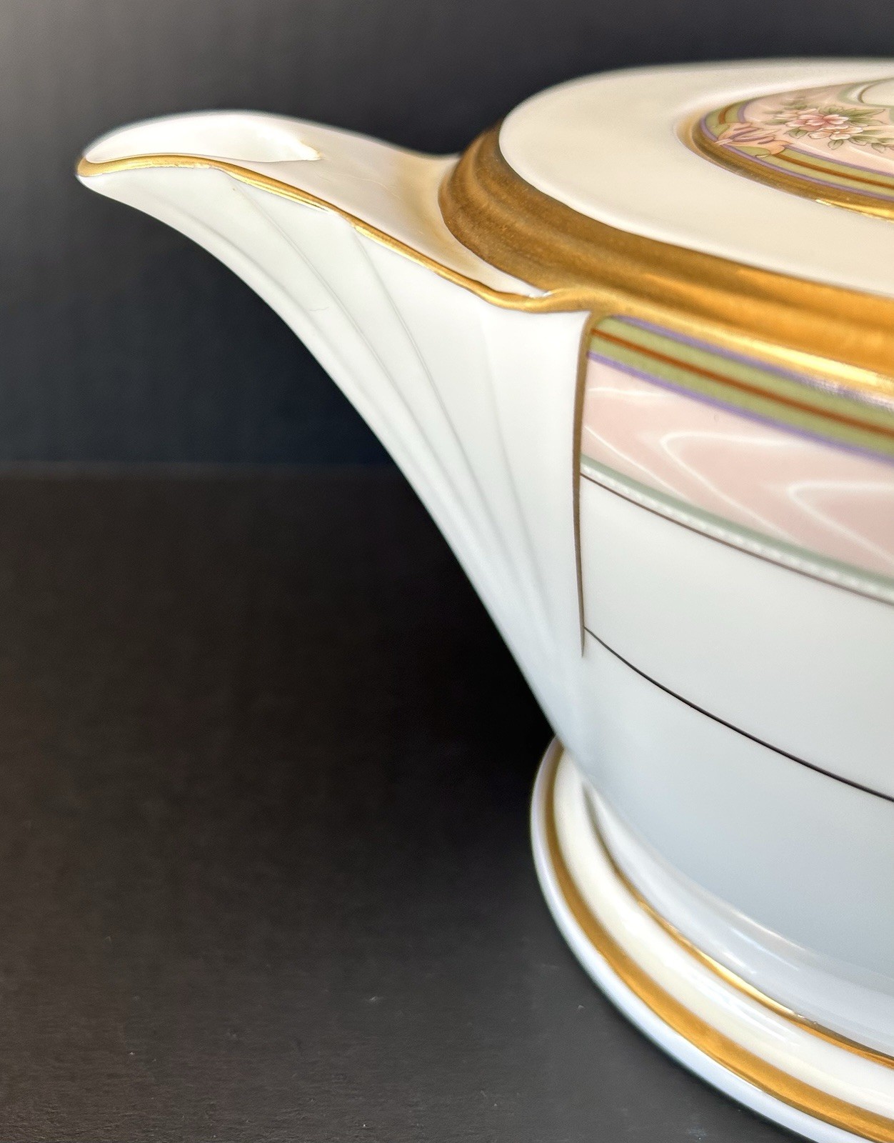 Noritake Bone China Romanticize Teapot Pot Pink Floral Band