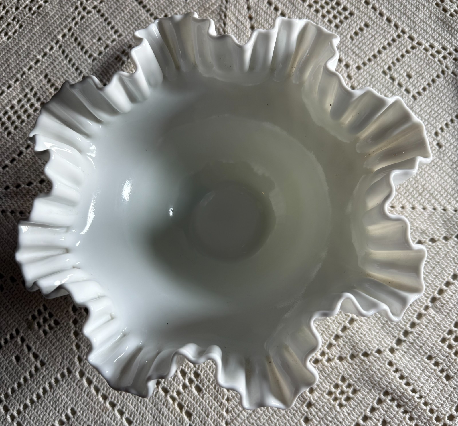 Vintage Fenton Hobnail White Milk Glass Bowl with Ruffled Edge 9″