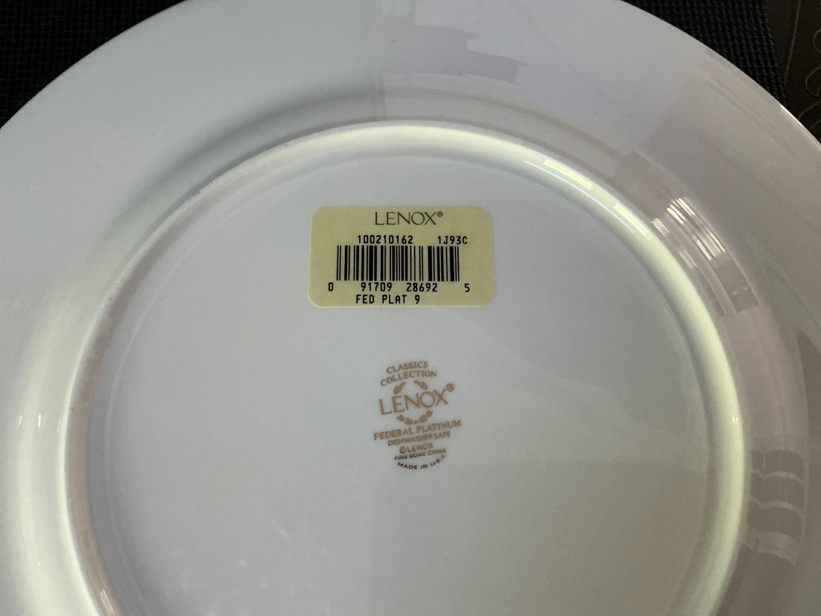 Lenox Federal Platinum Fine Bone China Plates 9.25” Lunch White NEW Set of 2