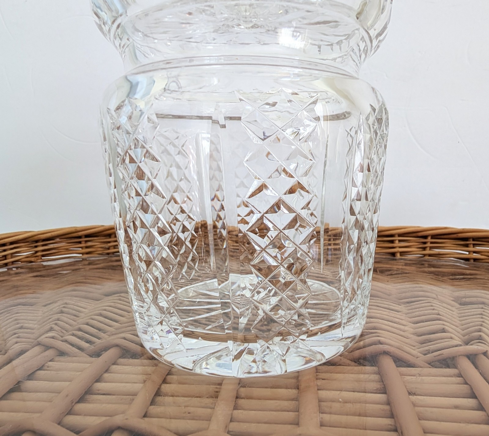 Waterford Crystal HIBERNIA Biscuit Barrel Jar w/Lid Diamond Cross-Cut Signed 7″