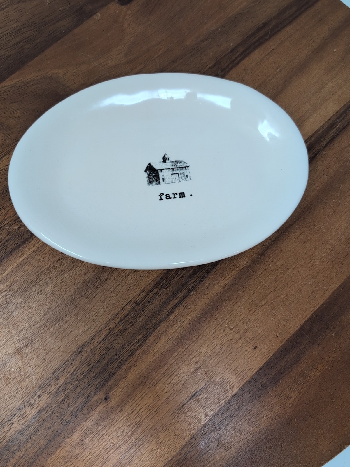 Farmyard by Magenta 8-In Oval Plate Farm Burn