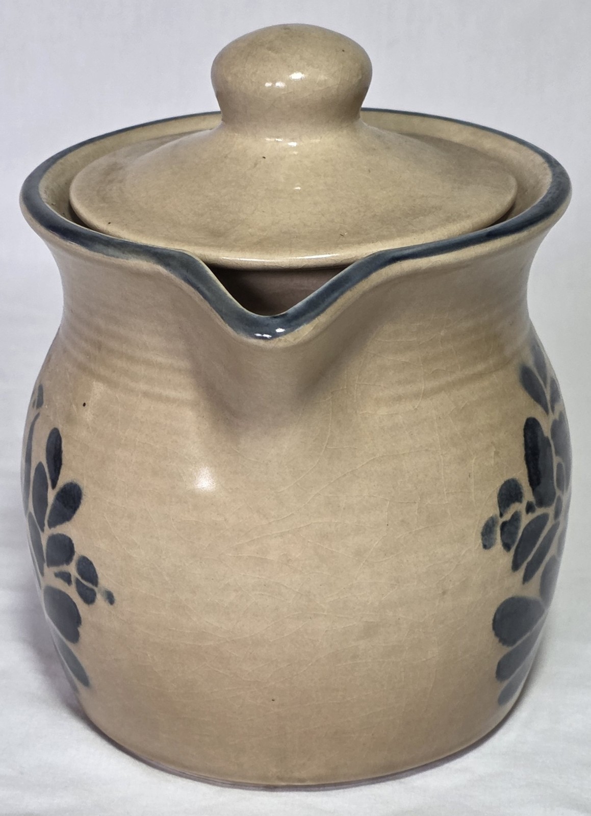 Pfaltzgraff Folk Art 550 Stoneware Teapot 8″ Blue Tan, 40oz Bird Marked