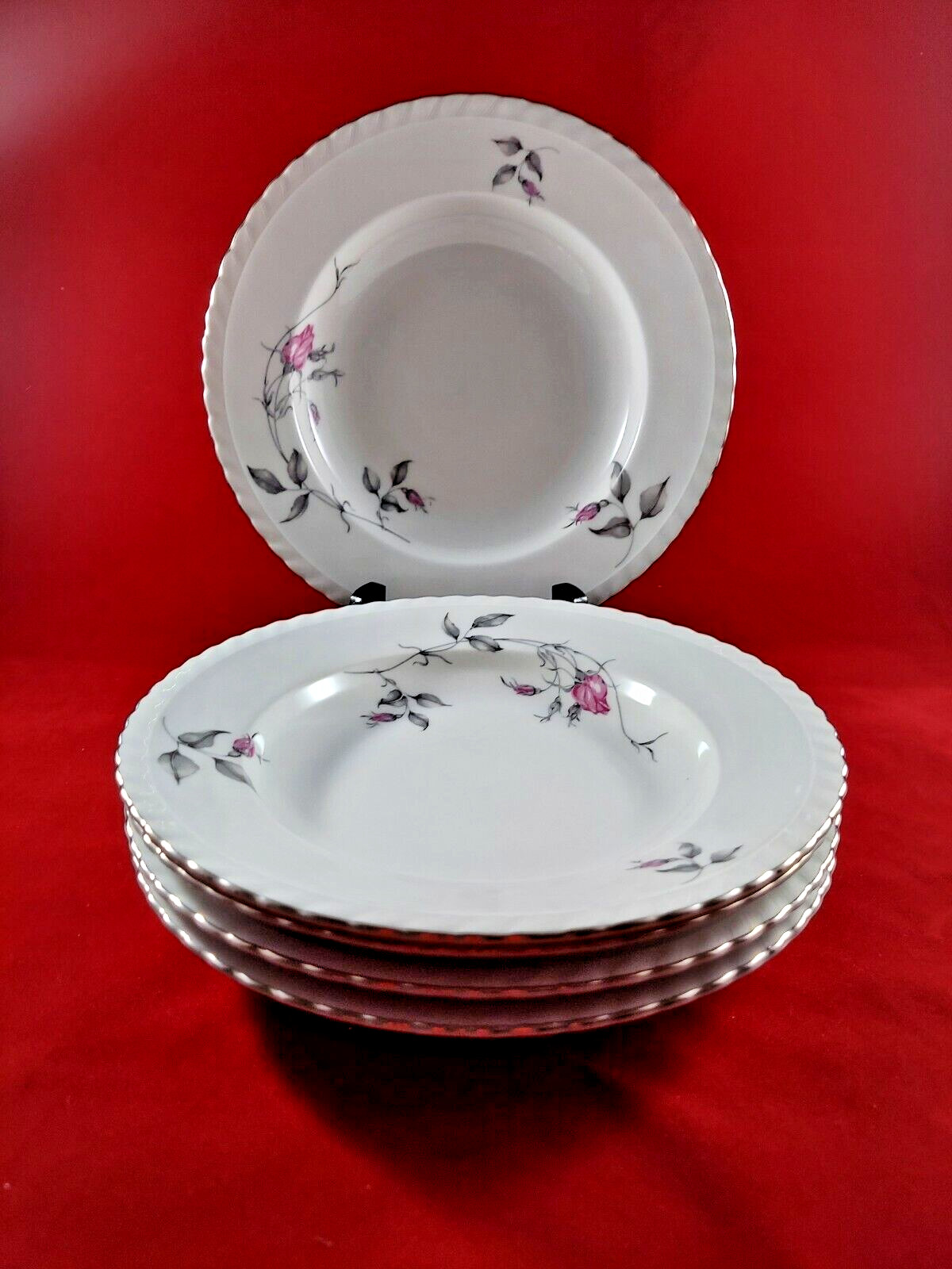 BOHEMIAN FINE CHINA THERESA 5 RIM SOUP PLATES 8 1/2″ DIAMETER. EXCELLENT.