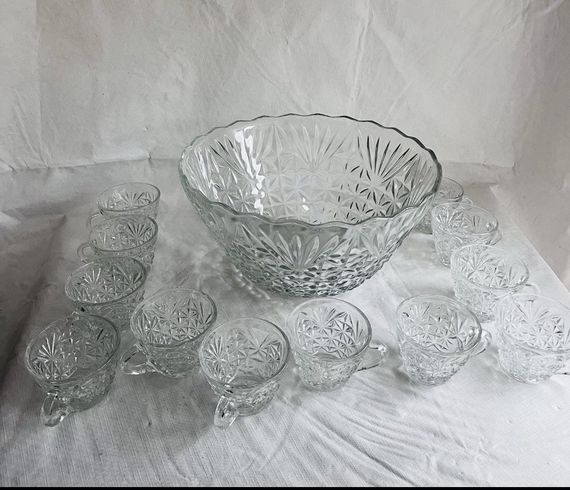 Vintage Anchor Hocking Arlington Punch Bowl Set w/ 13 Cups