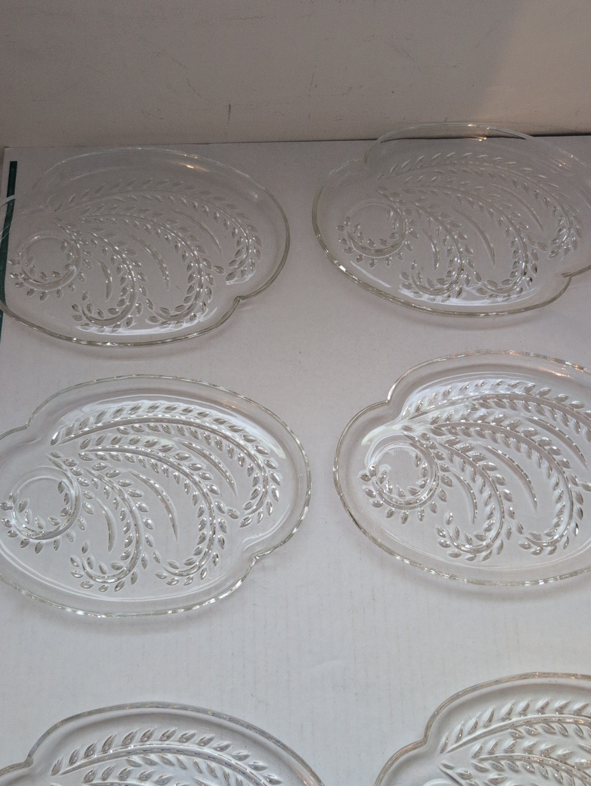 8 Vintage Leaf Decorating Oval Shaped Glass Platters And Round Serving Platter.