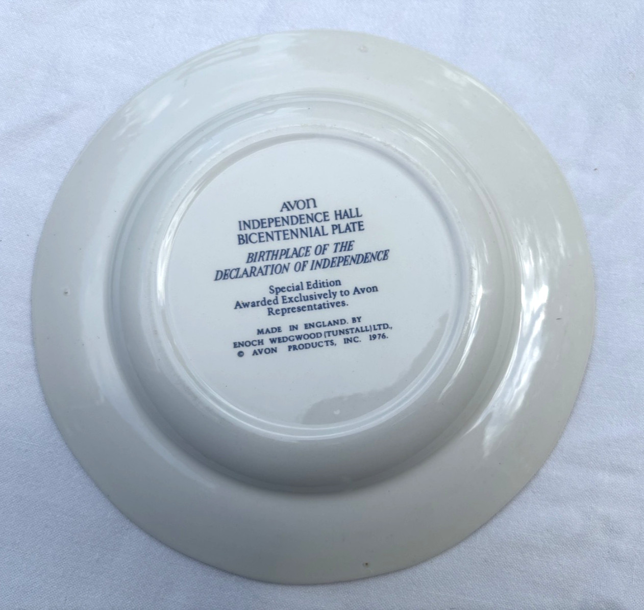 Enoch Wedgwood England for Avon Blue White 7 7/8th” Bicentennial Plate EUC
