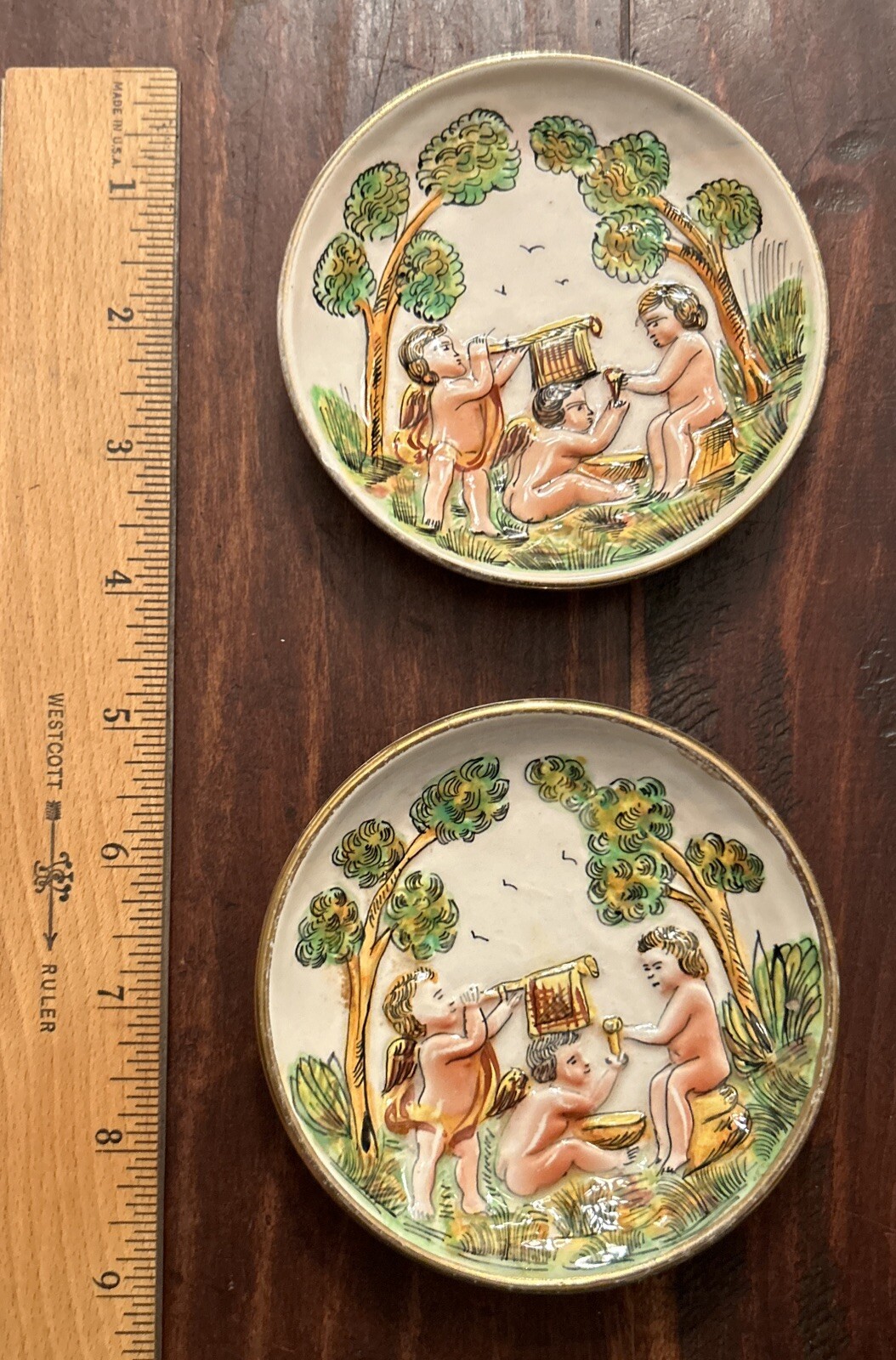 Vintage Pair Capodimonte Porcelain Hand Painted Mini 3 7/8″ Plates Cherubs Italy