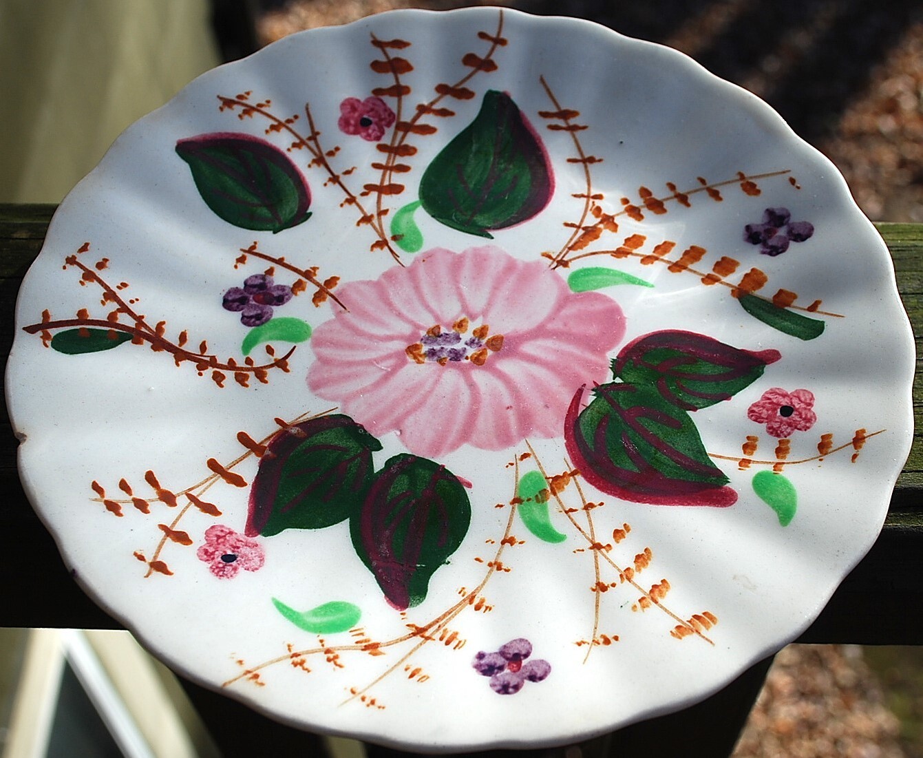 Antique Early Spongeware Plate Stick Spatter Ware HAND PAINTED FLORAL Swirl