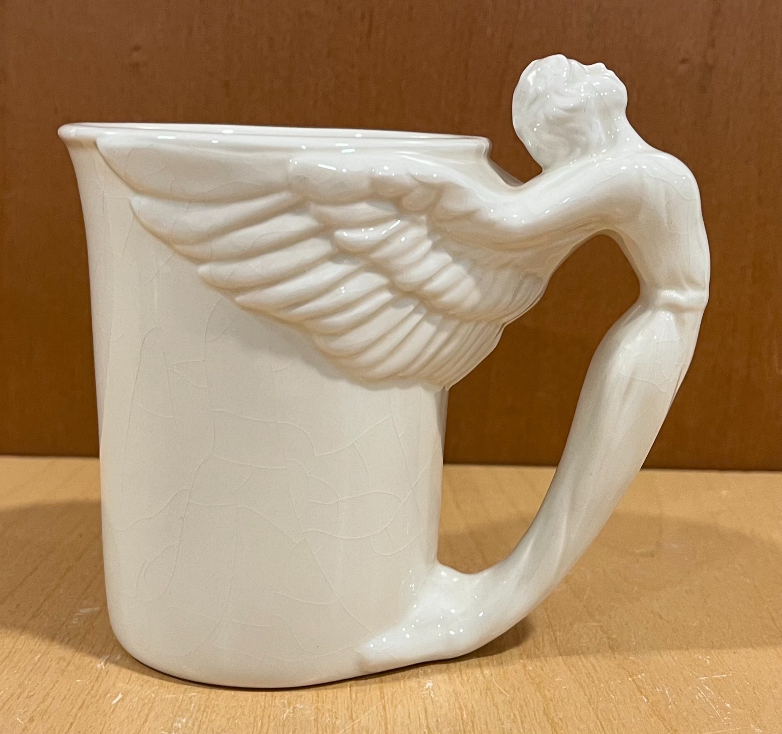 Angel Mug Set of 2 1994 McConnell Talus White Raised Design Wings