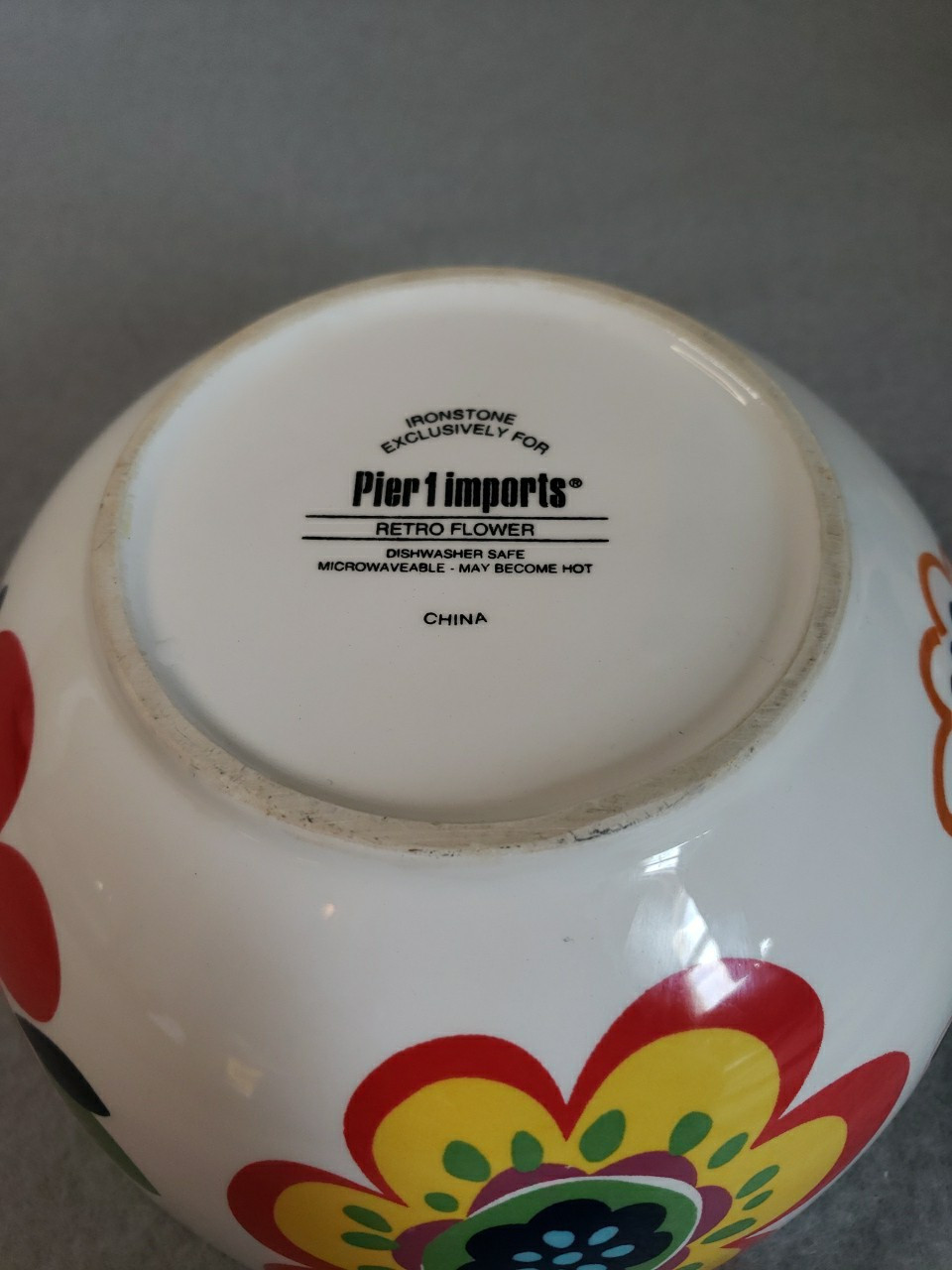 Pier 1 Retro Flower Ironstone Bowl 6.5 in Groovy Colorful Floral Dish