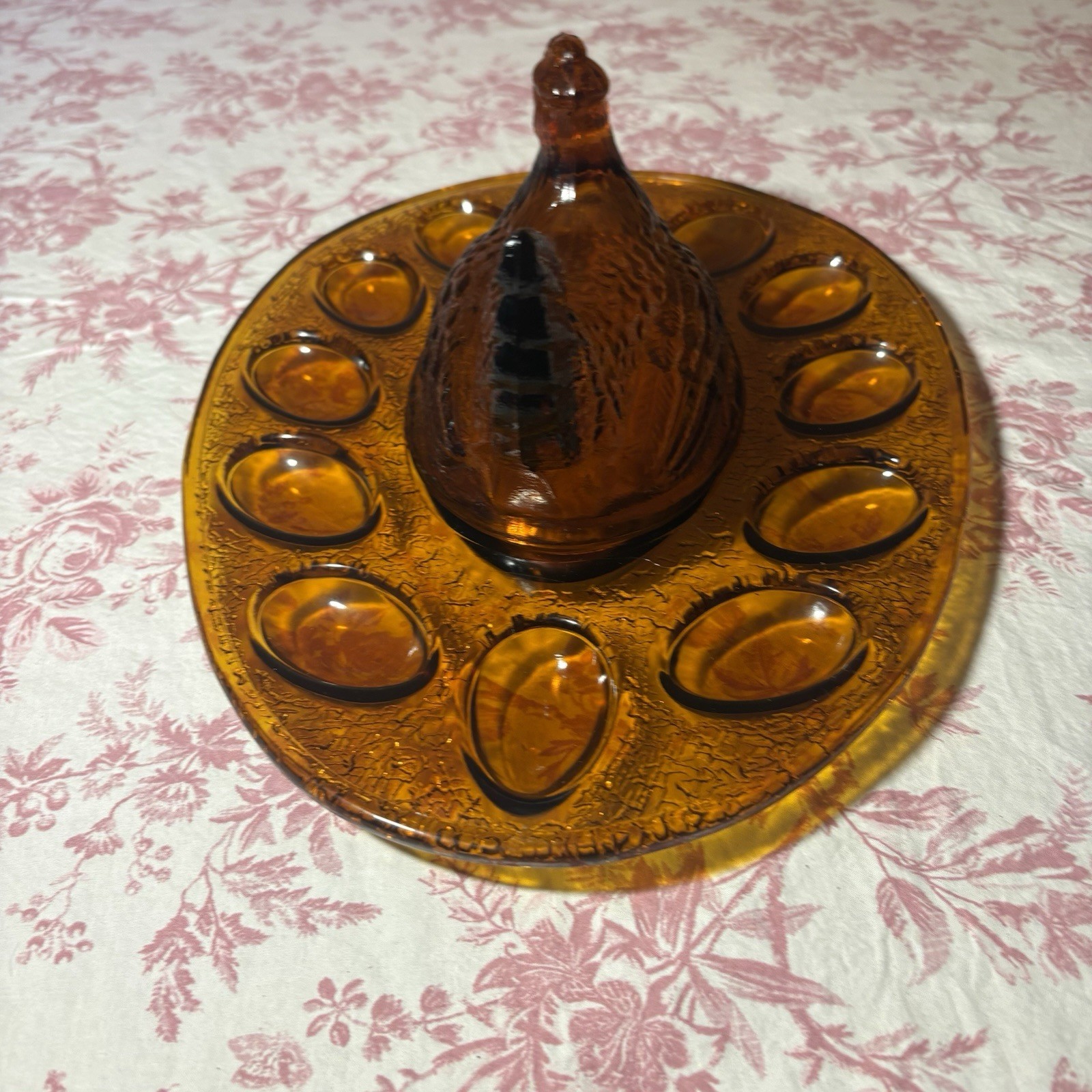 Vintage LE Smith Amber Glass Hen On Nest Chicken Deviled Egg Plate Rare HTF
