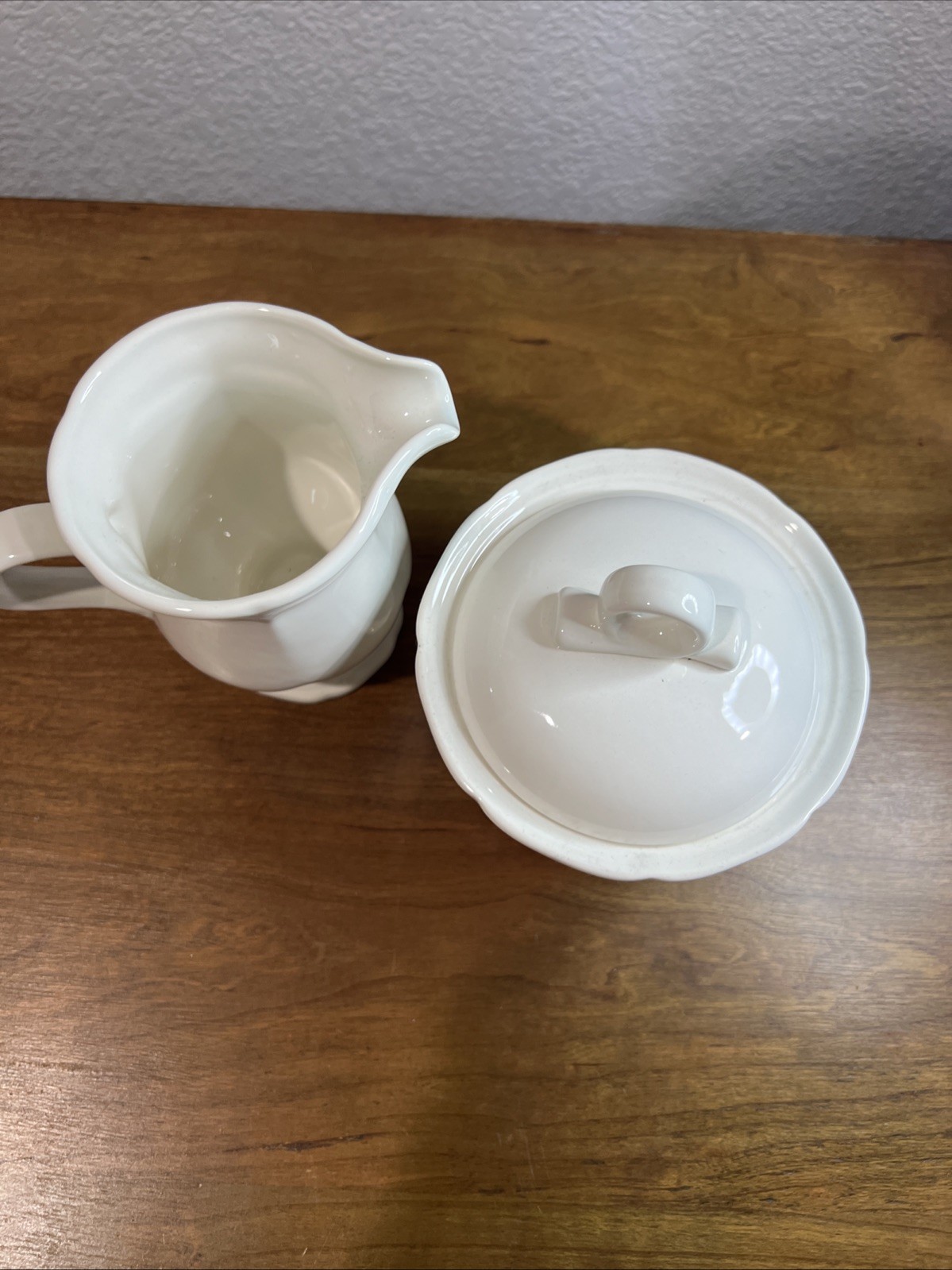 Mikasa ~ French Countryside Sugar Bowl w Lid and Creamer MINT CONDITION
