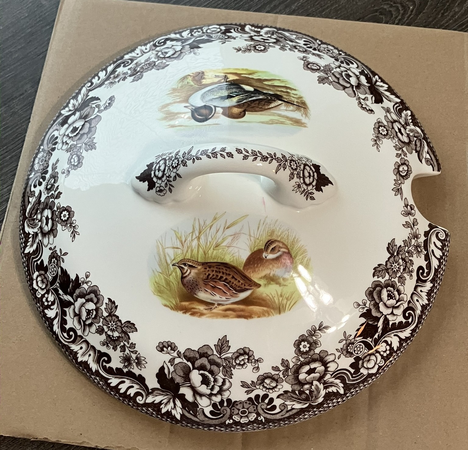 NEW – Spode Woodland 4.25 quart Covered Soup Tureen *CRACKED* – FREE SHIPPING!!!
