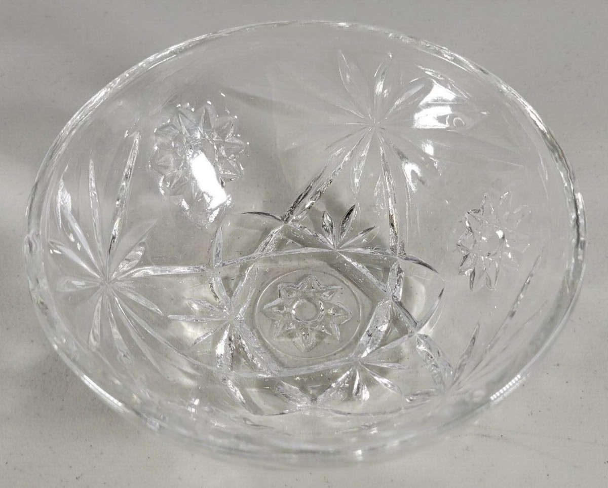 Anchor Hocking Ruffled Glass Bowl Pressed Glass – Decorative Dish – 5″ x 2.5″
