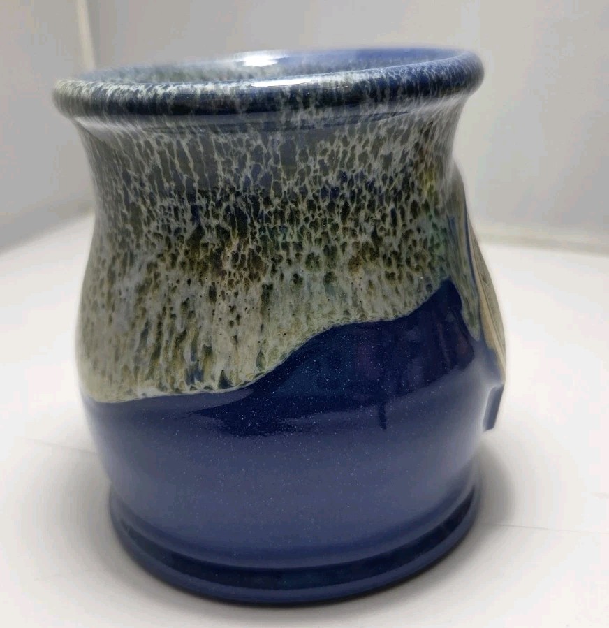 Deneen Pottery Mug Tucker Hill Inn Waitsfield VT Blue Beige Hand Thrown USA