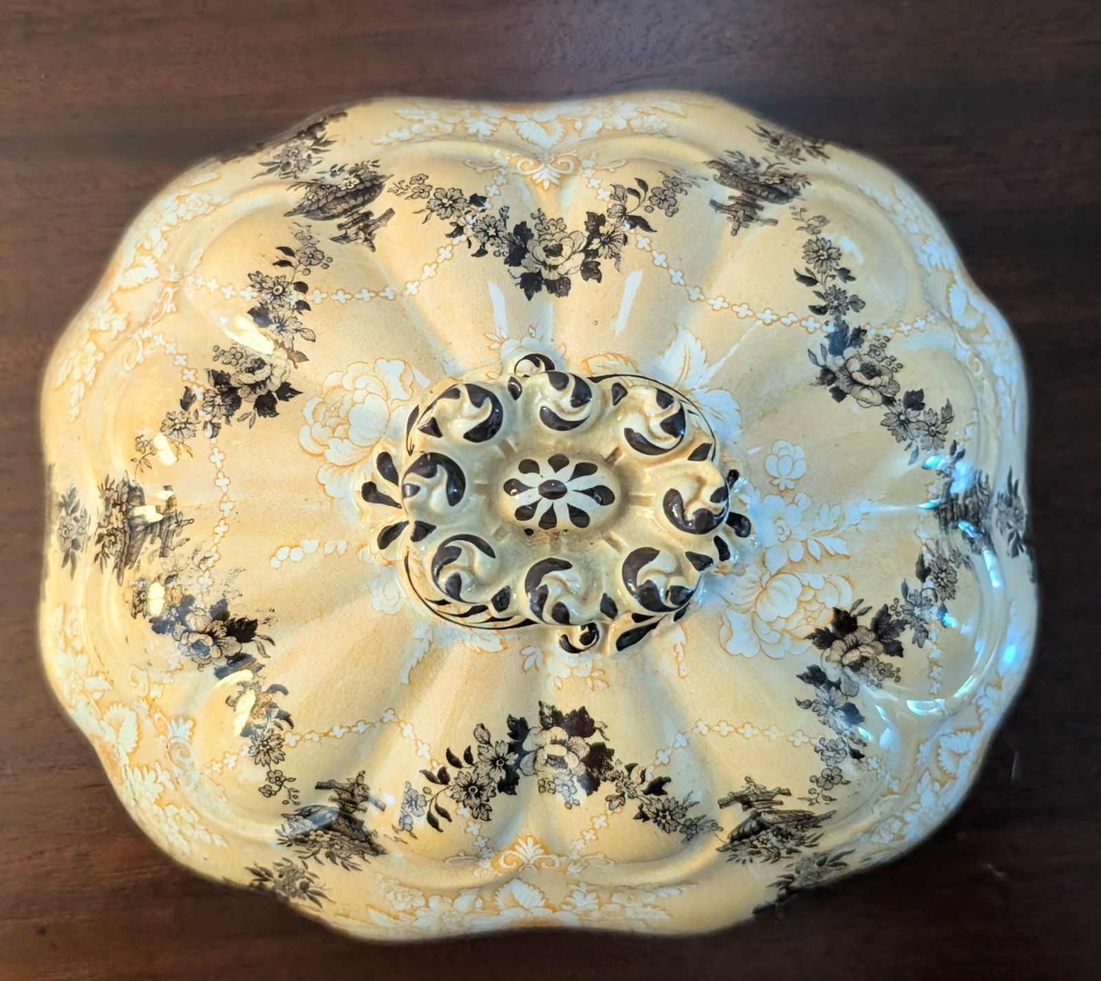 Rare 1830s Two Color Yellow and Brown Transferware Covered Bowl~Etruscan Festoon