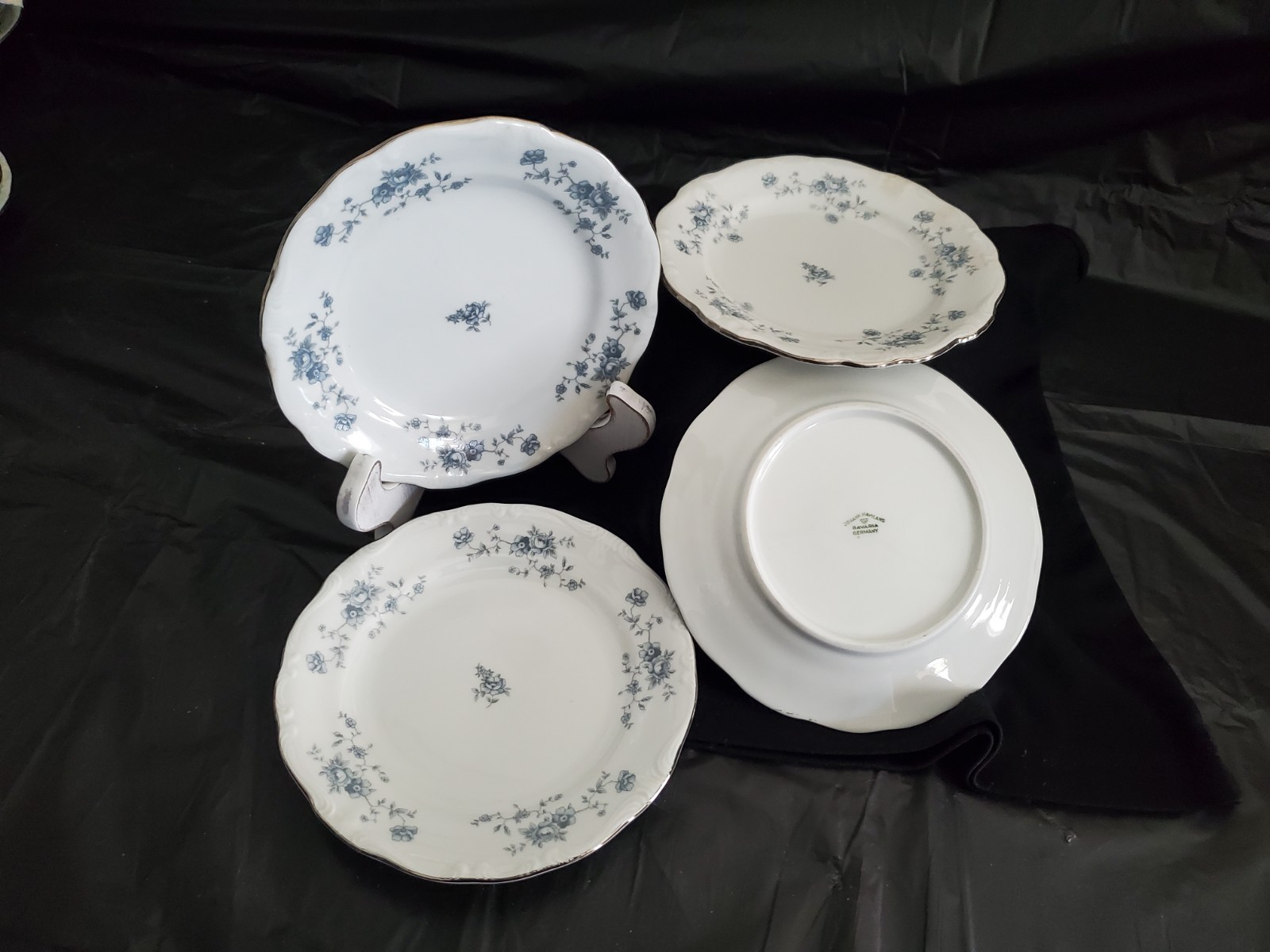 6 – Johann Haviland (6″) Bread Plates