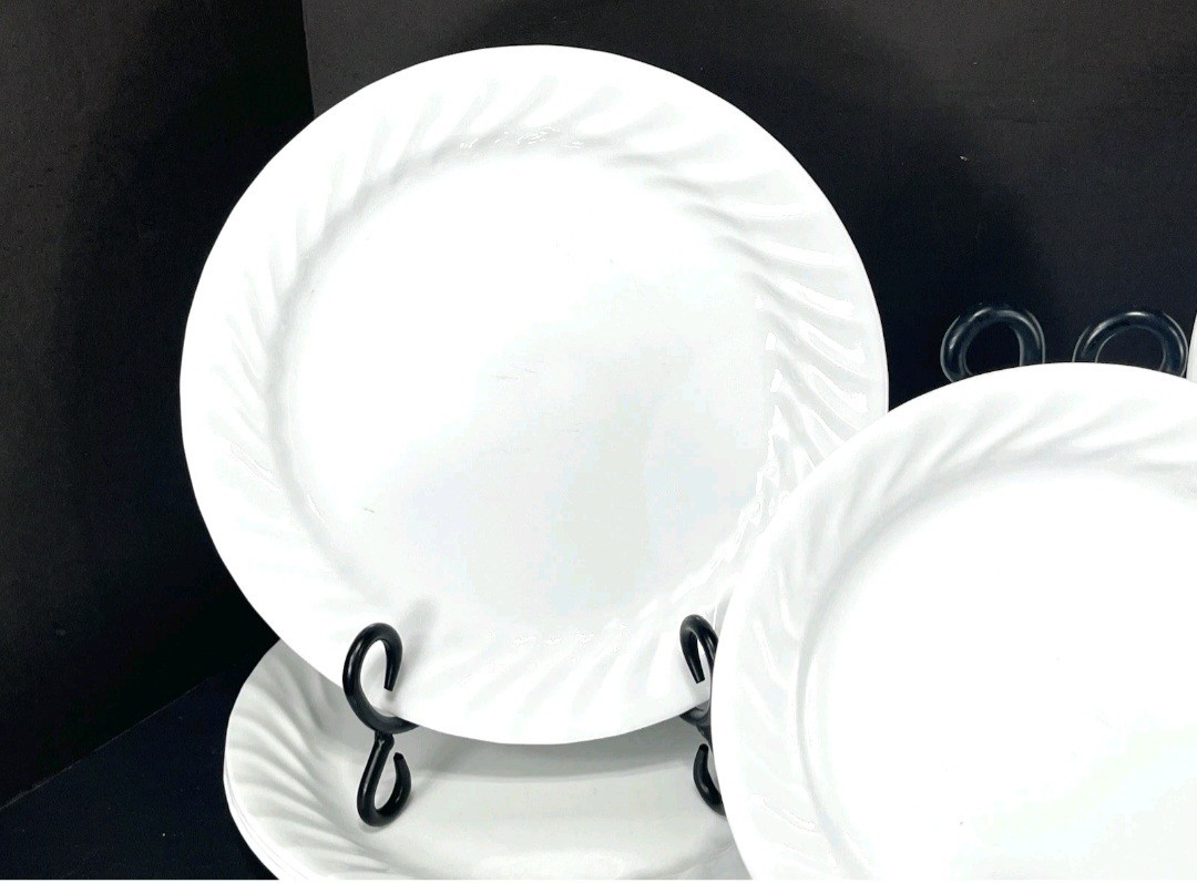 12 Pc Corelle Corning Enhancements: 4 Dinner 4 Luncheon (9″) 4 Salad Plates EUC