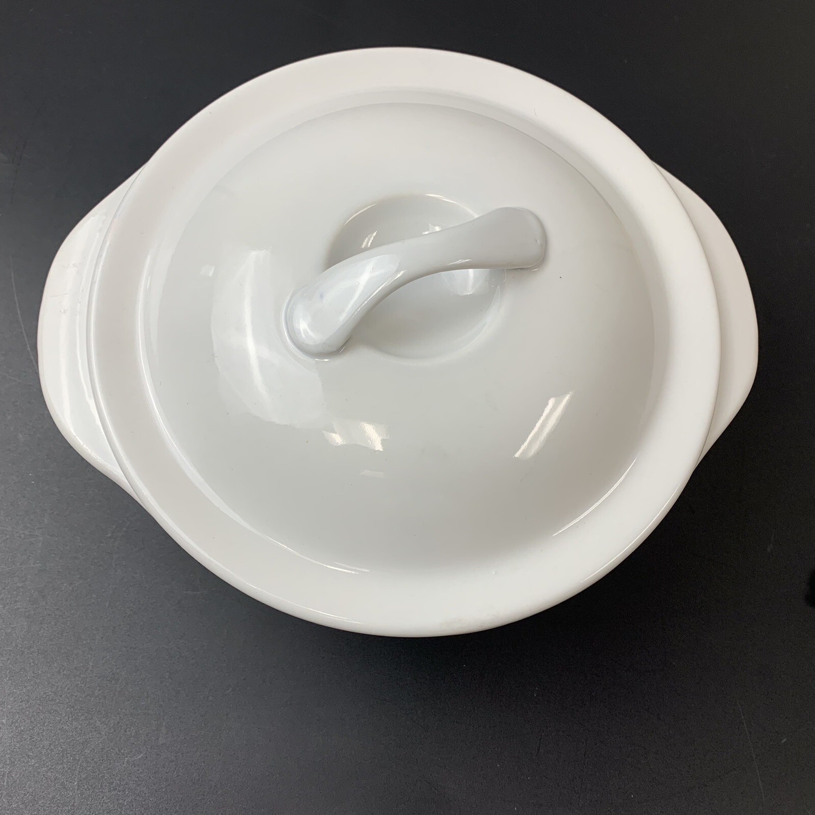 CORELLE Coordinates 1 1/2 Qt. STONEWEAR 3 7/8” Tall Handle To Handle 9 1/4”