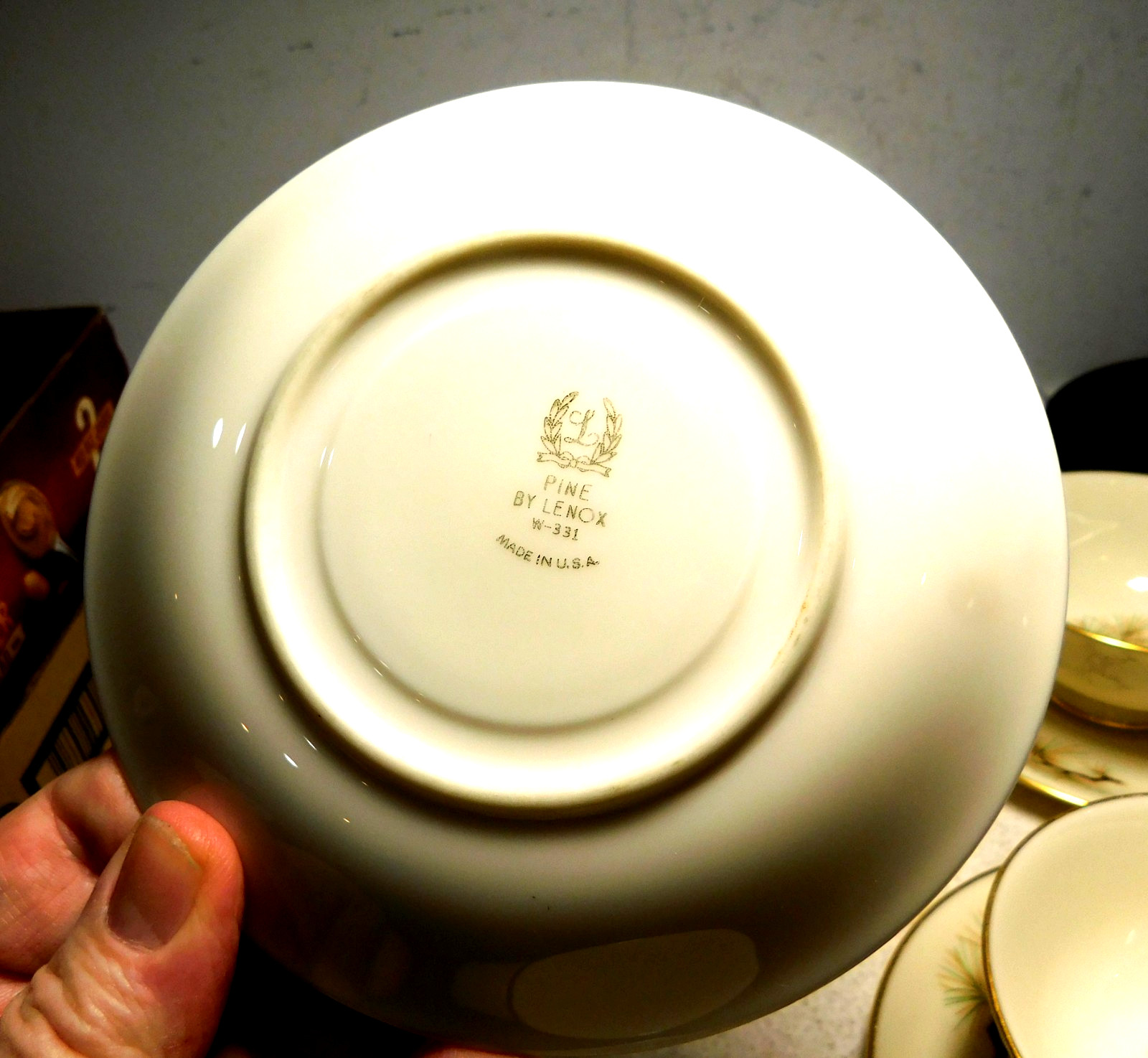 Set of 4 Vintage Lenox China Pine W-331 Cups and Saucers