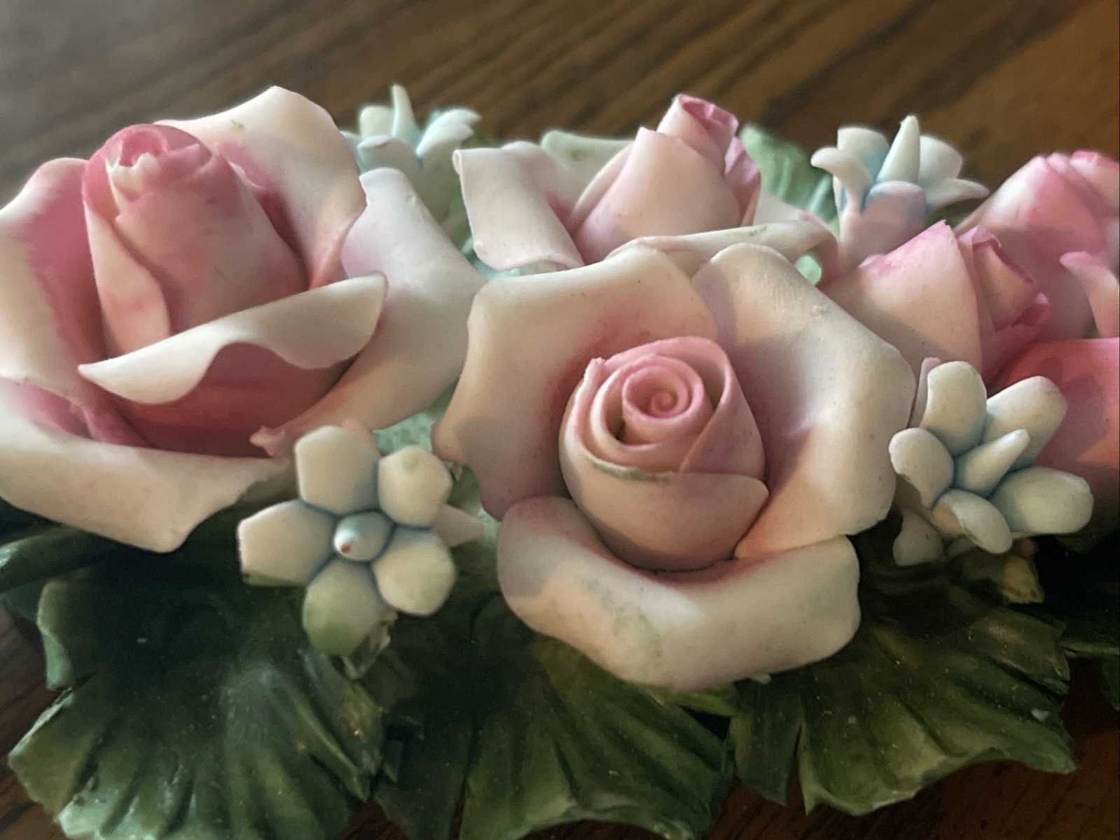 Beautiful 6” L Nuova Capodimonte Pink Rose Ceramic Centerpiece Italy Vintage