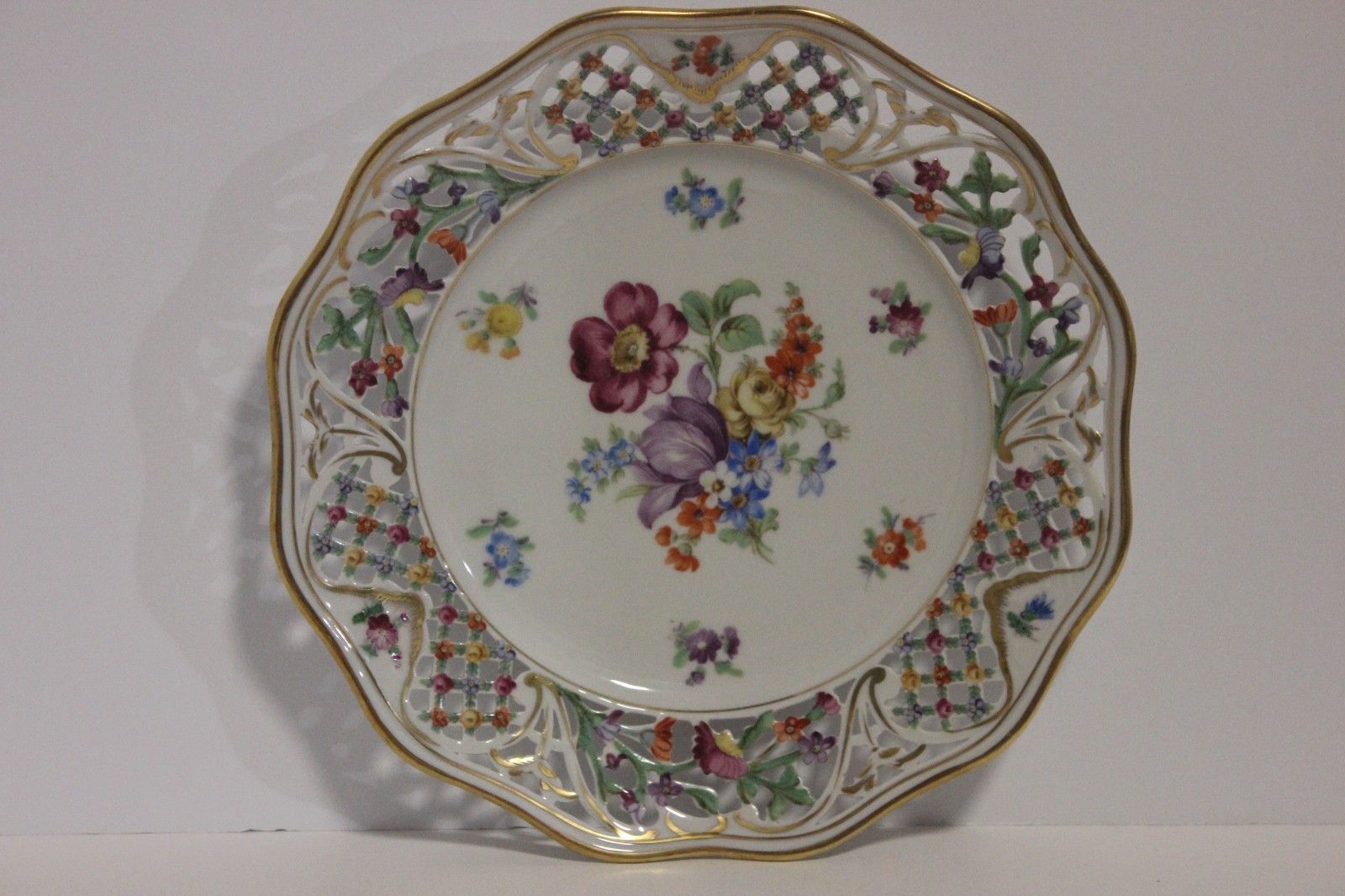 Schumann Bavaria Dresden Empress Chateau Salad Plate, 8-1/2″, 12 Plates Avail