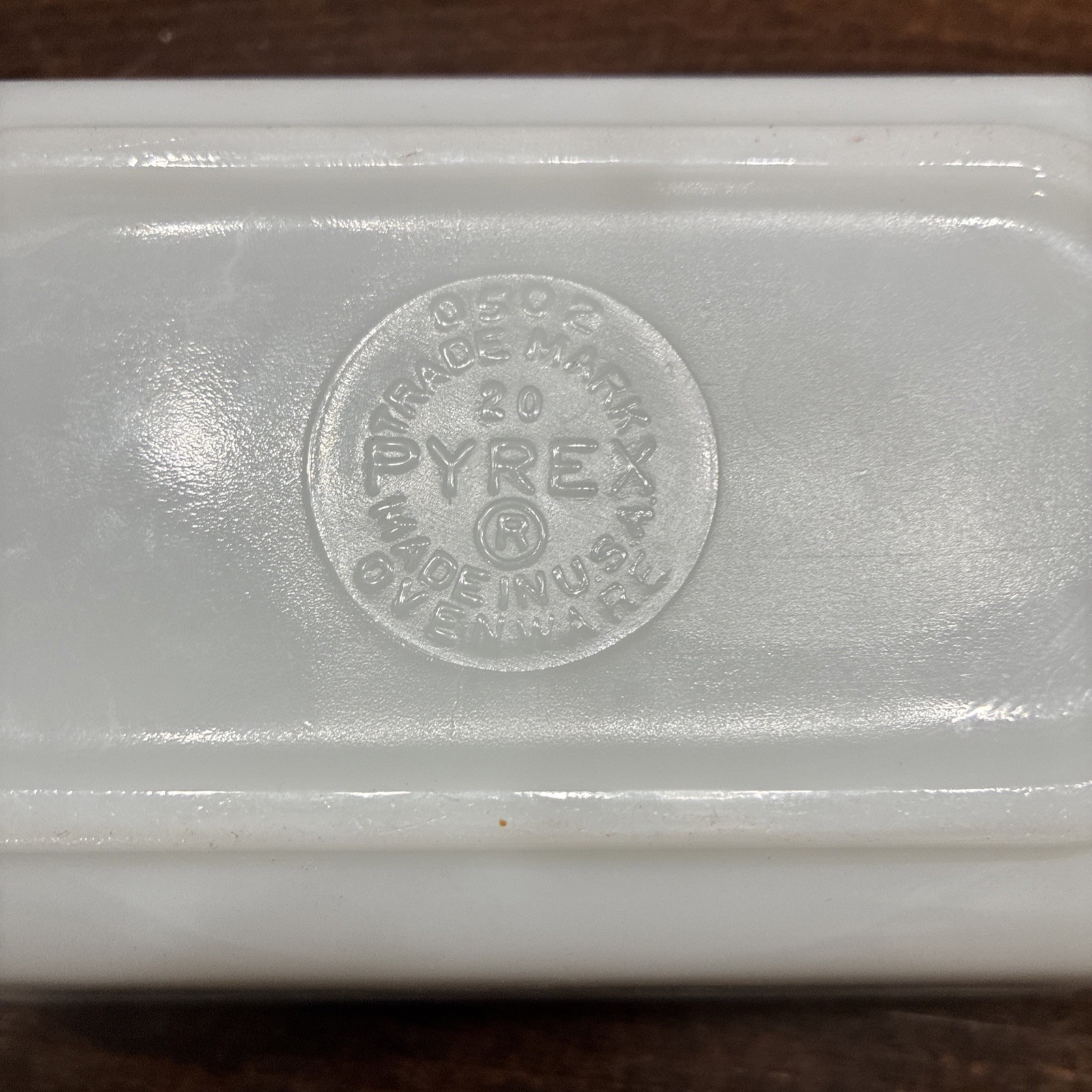 Vintage Pyrex 0502 1.5 pint Amish Butterprint Refrigerator Dish Turquoise NO LID