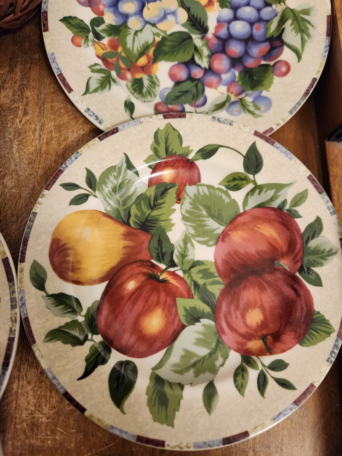 Sakura Sonoma Oneida Excell Stoneware Fruit Pattern 8⅛” Salad Plate Fruit Set/6