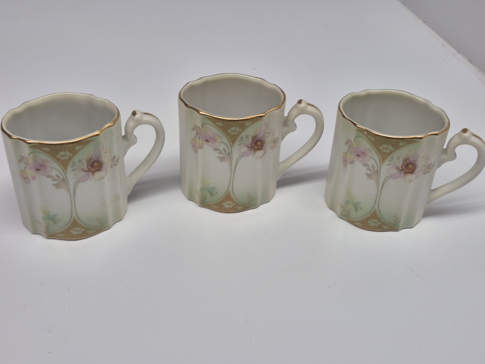 Vintage Antique RS Prussia Suhl Set Of 3 Cups Flowers Gold Trim