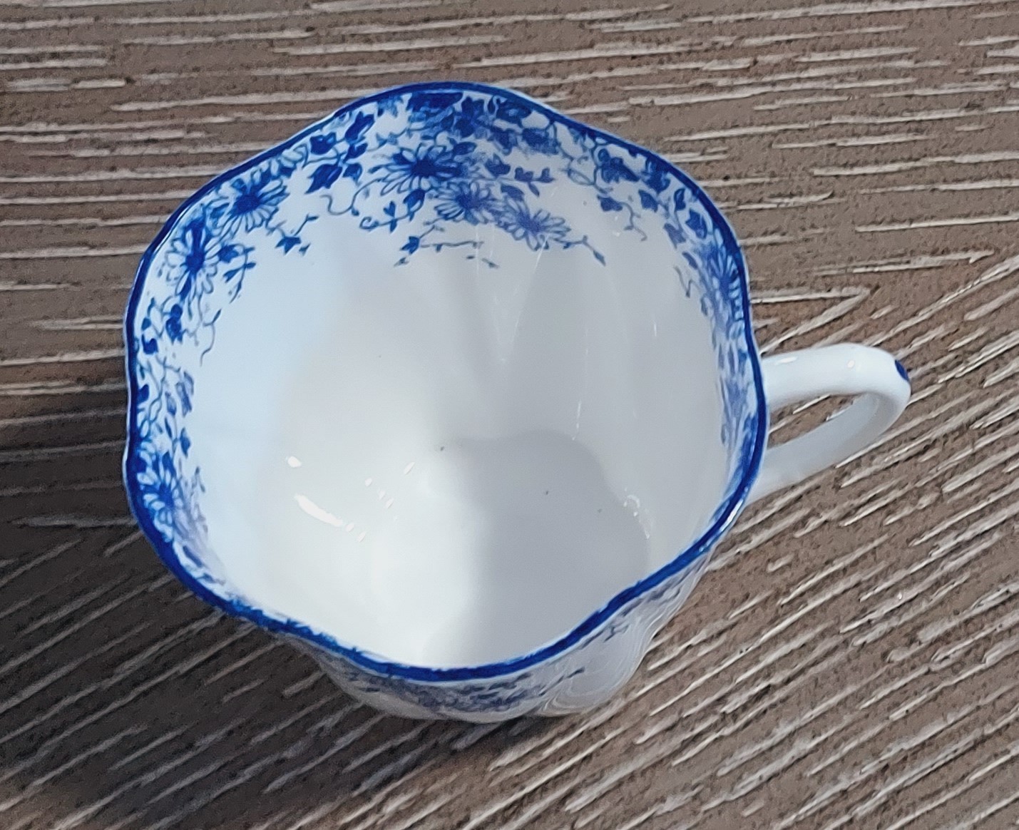 Shelley England “Dainty Blue” Fine Bone China Teacup & Saucer – Scalloped Shape