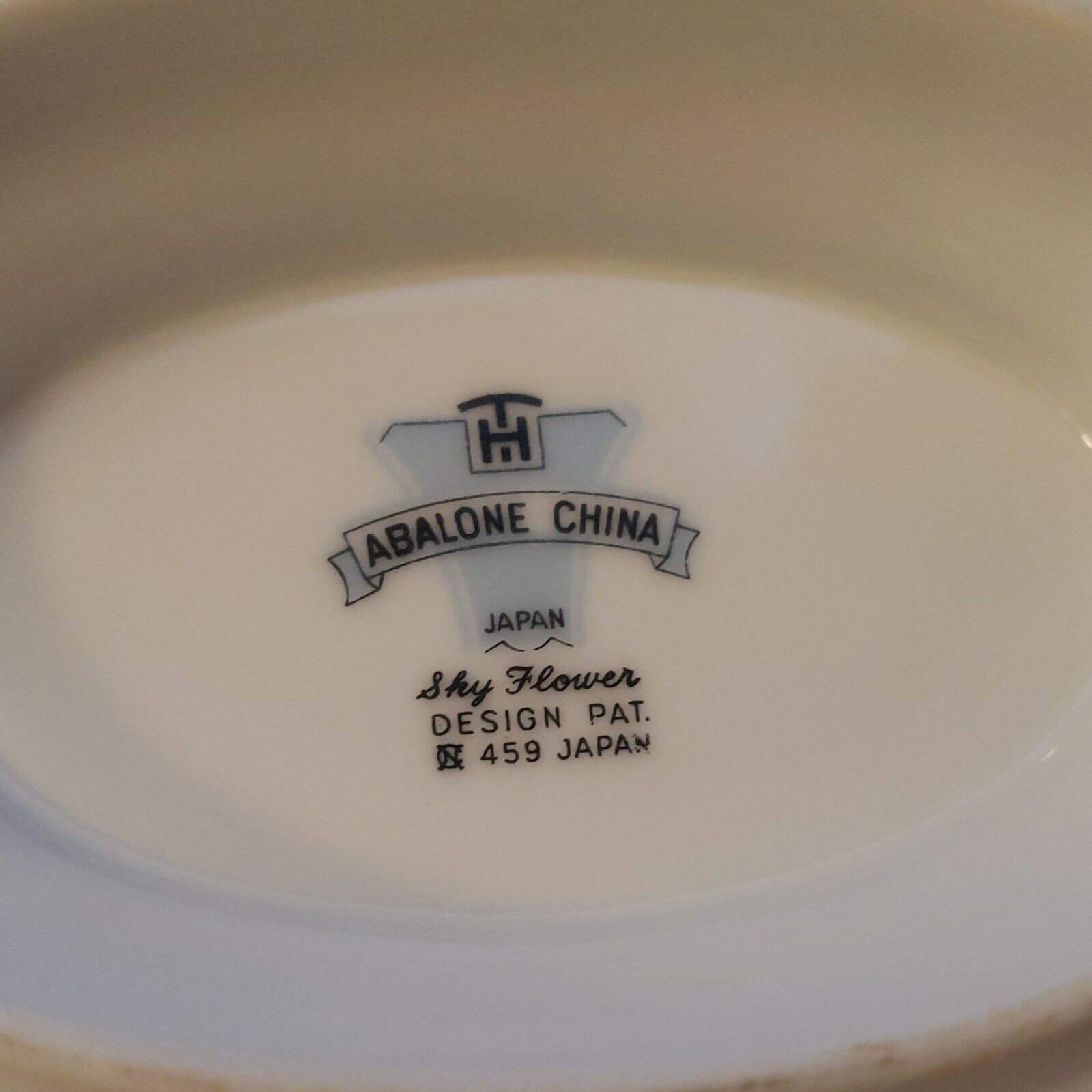 Abalone China Sky Flower Gravy Boat Vintage Japan MCM White Blue Platinum Trim