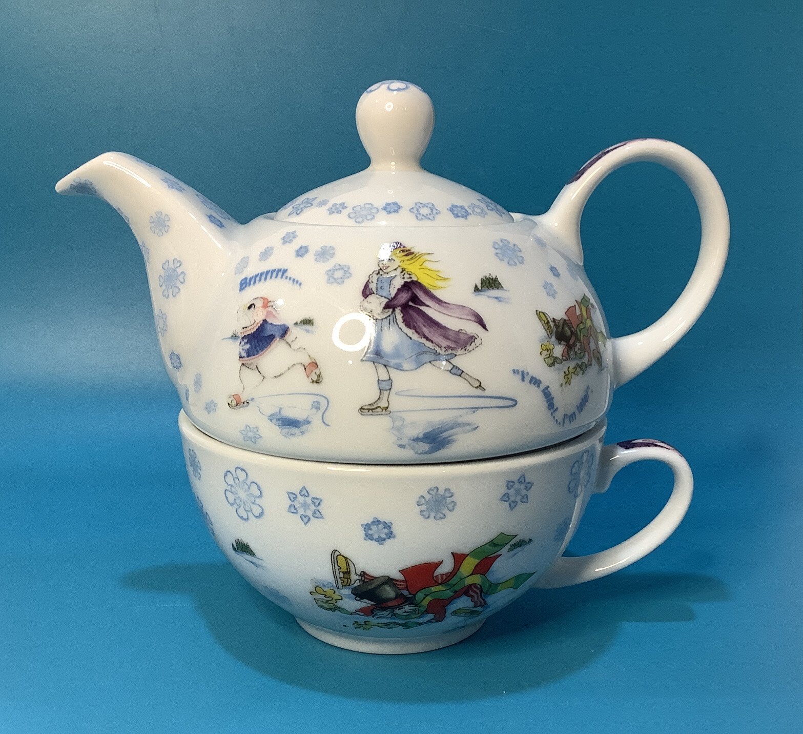 Paul Cardew Alice in Wonderland Winter Tea for One Teapot & Teacup Set