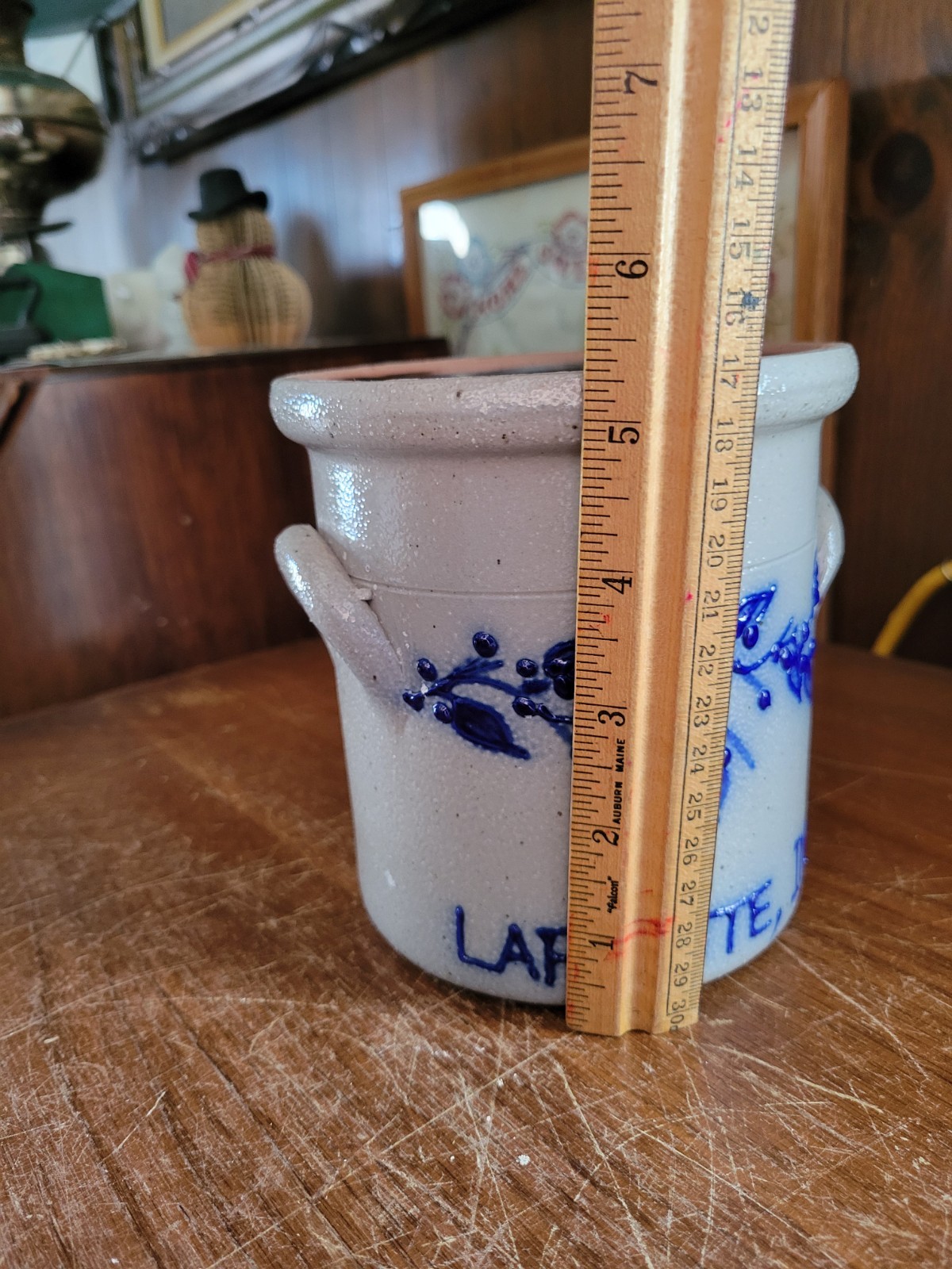 Salmon Falls Stoneware Pottery Crock Blueberry Vines 1991 5.25″
