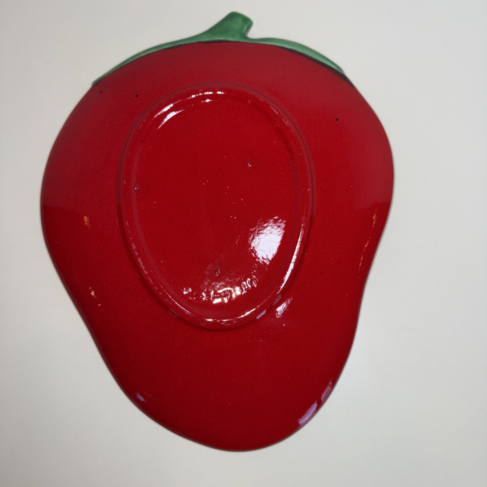 CERAMIC STRAWBERRY Plate PLATTER 1970 VINTAGE