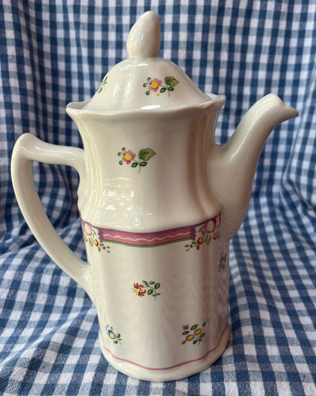 VINTAGE ~ “ALICE” EXCLUSIVE TO LAURA ASHLEY ~ 4 CUP COFFEE POT & LID ~ ENGLAND