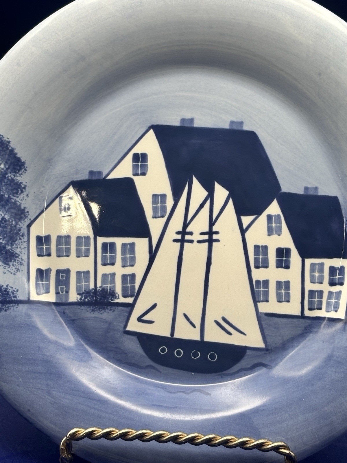 Shard Pottery Maine Coastal Village 8.75″ Lunch Salad Plate Sailboat V Rattigan