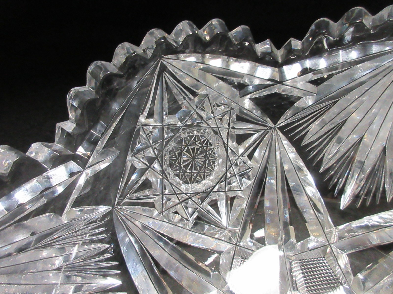 American Brilliant (ABP) Heavy Cut Glass 7” Star/Fans/Hobstars Center/Fruit Bowl