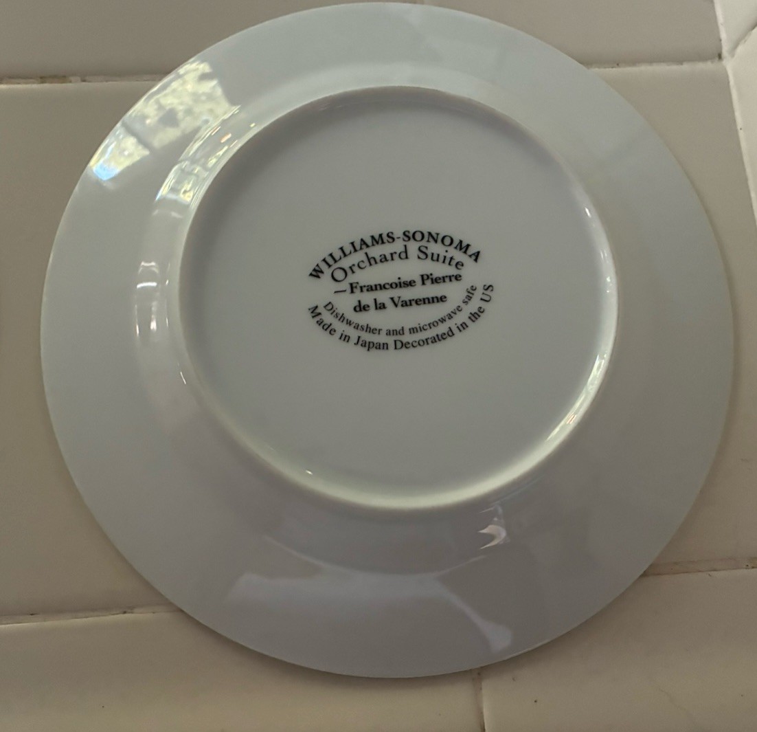 2 Dessert Plates ORCHARD SUITE by WILLIAMS-SONOMA Cherries & Pears Pristine