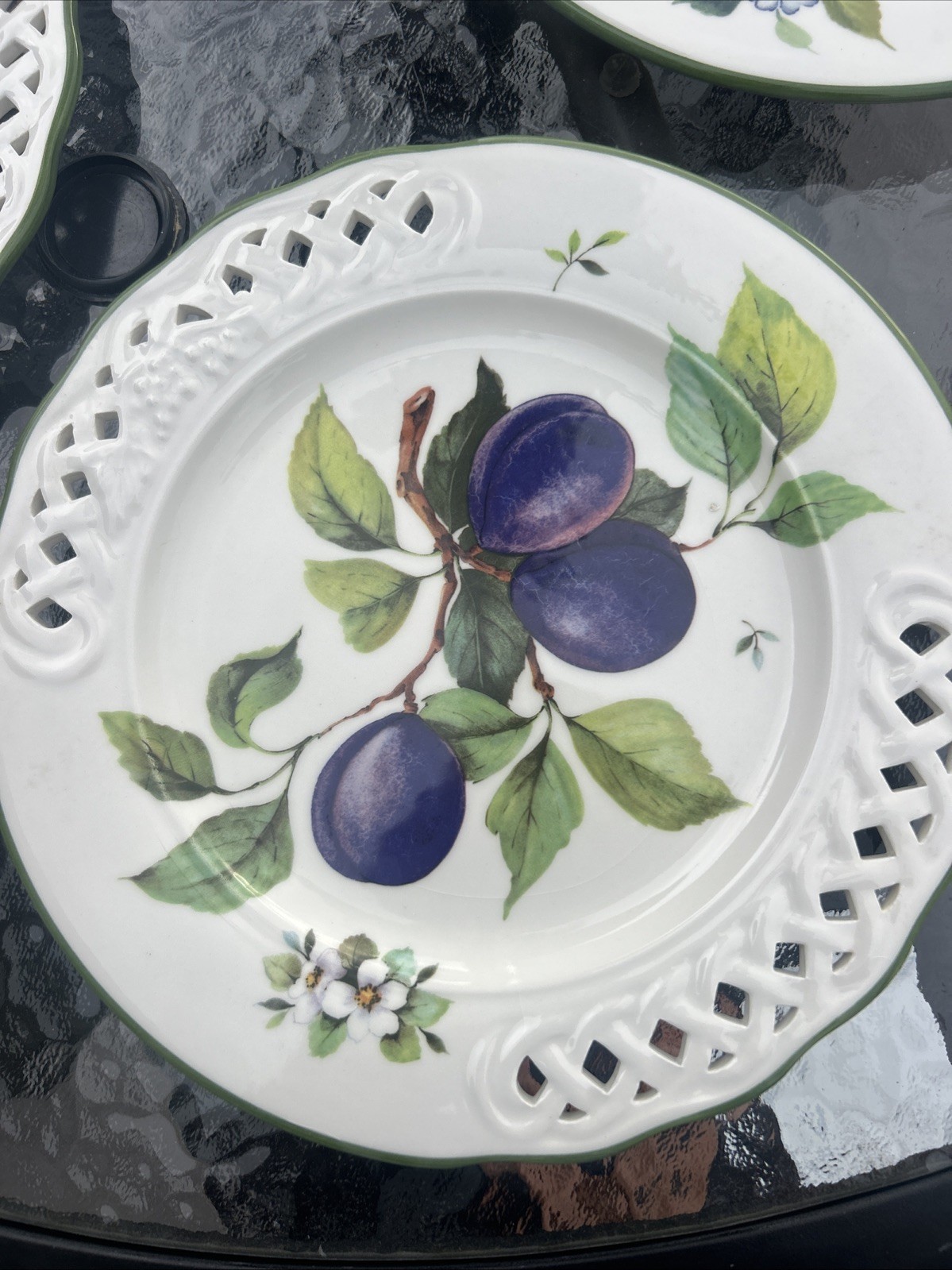 CRAZED Tiffany Brunelli 5 Dinner fruit and Leaves See Description/Photos