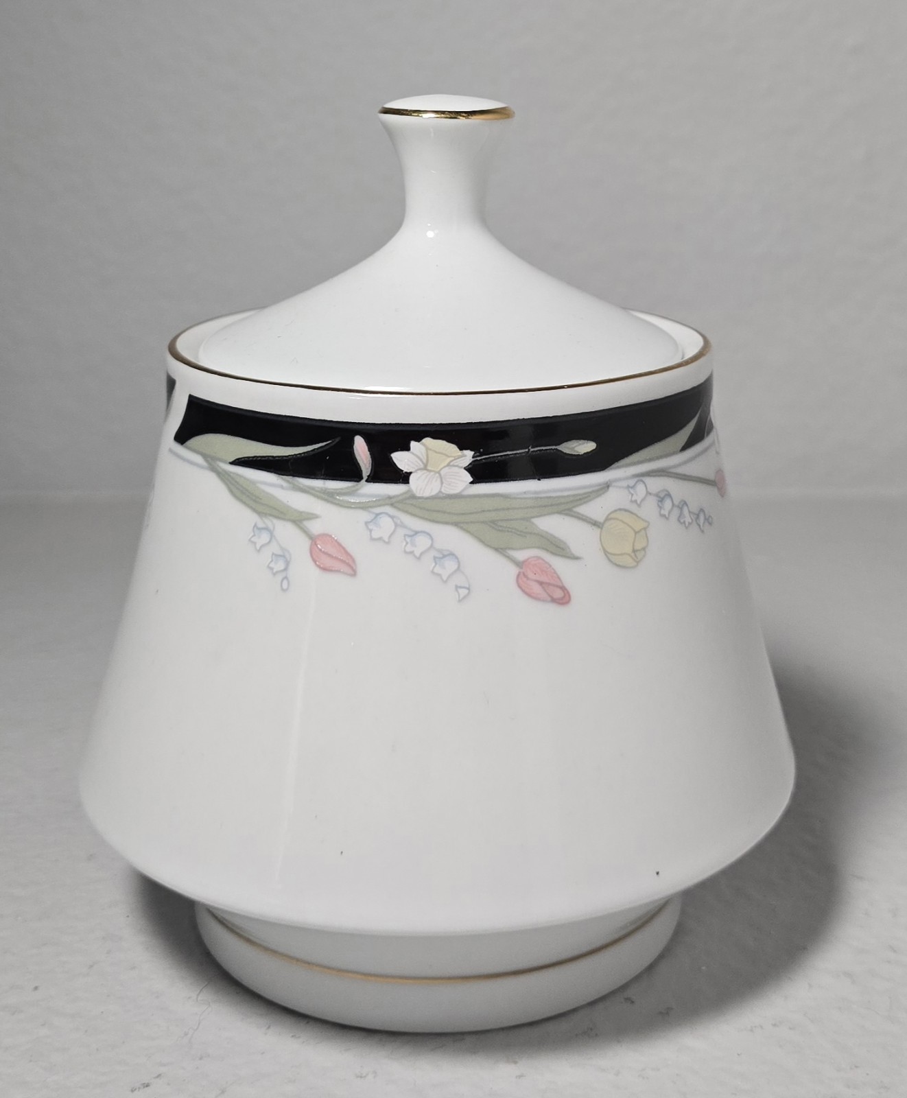 Crown Ming Fine China Jian Shiang Michelle Gold Rim Estate MCM Creamer Sugar 33